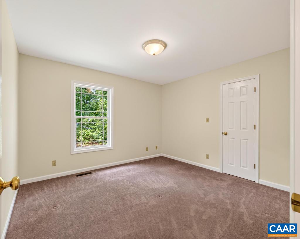 368 HUMMINGBIRD RD, SCOTTSVILLE, Virginia 24590, 3 Bedrooms Bedrooms, ,2 BathroomsBathrooms,Residential,368 HUMMINGBIRD RD,681903 MLS # 681903 368 HUMMINGBIRD RD, SCOTTSVILLE, Virginia 24590, 3 Bedrooms Bedrooms, ,2 BathroomsBathrooms,Residential,368 HUMMINGBIRD RD,681903 MLS # 681903