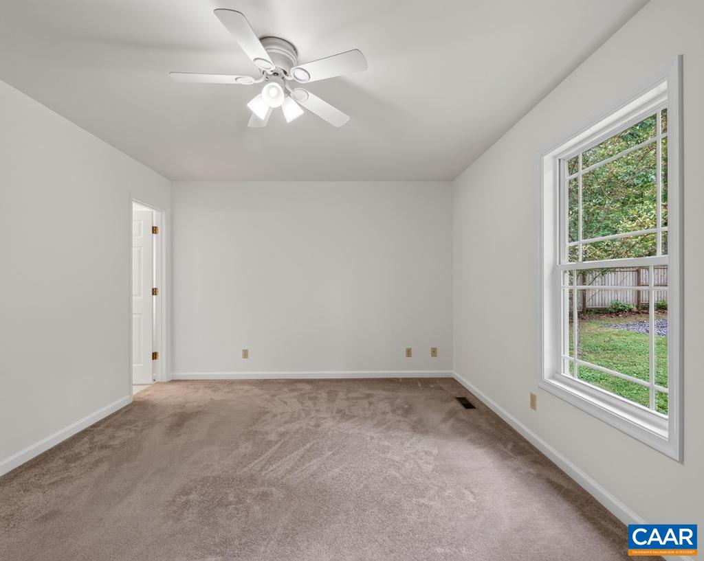 368 HUMMINGBIRD RD, SCOTTSVILLE, Virginia 24590, 3 Bedrooms Bedrooms, ,2 BathroomsBathrooms,Residential,368 HUMMINGBIRD RD,681903 MLS # 681903 368 HUMMINGBIRD RD, SCOTTSVILLE, Virginia 24590, 3 Bedrooms Bedrooms, ,2 BathroomsBathrooms,Residential,368 HUMMINGBIRD RD,681903 MLS # 681903