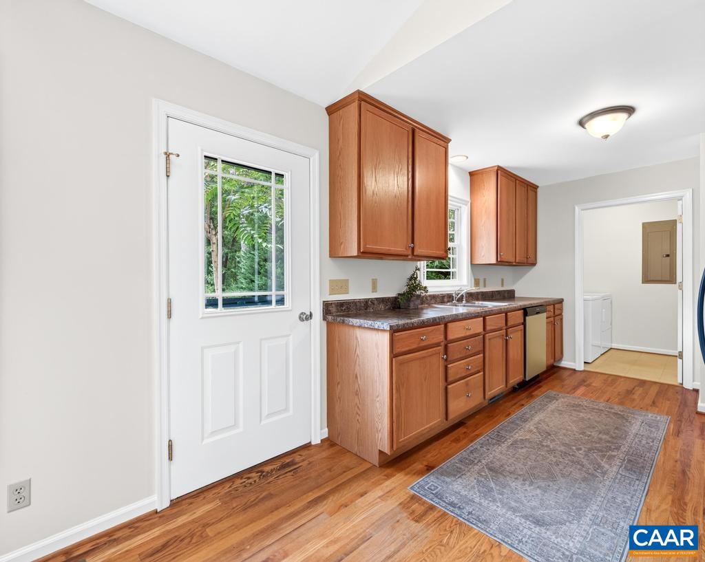 368 HUMMINGBIRD RD, SCOTTSVILLE, Virginia 24590, 3 Bedrooms Bedrooms, ,2 BathroomsBathrooms,Residential,368 HUMMINGBIRD RD,681903 MLS # 681903 368 HUMMINGBIRD RD, SCOTTSVILLE, Virginia 24590, 3 Bedrooms Bedrooms, ,2 BathroomsBathrooms,Residential,368 HUMMINGBIRD RD,681903 MLS # 681903