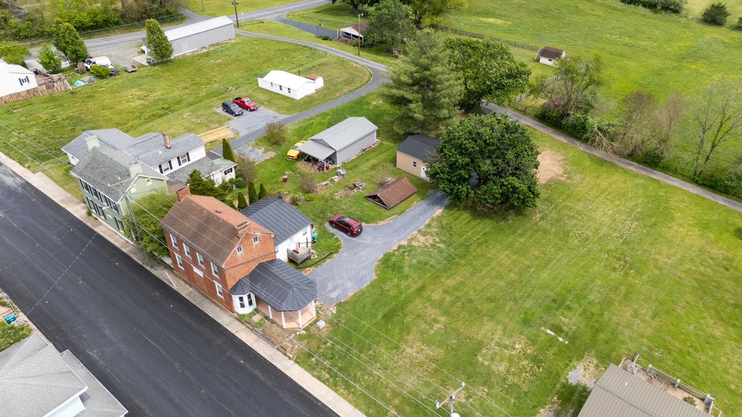 242 S MAIN ST, MOUNT CRAWFORD, Virginia 22841, ,Residential,242 S MAIN ST,681909 MLS # 681909 242 S MAIN ST, MOUNT CRAWFORD, Virginia 22841, ,Residential,242 S MAIN ST,681909 MLS # 681909