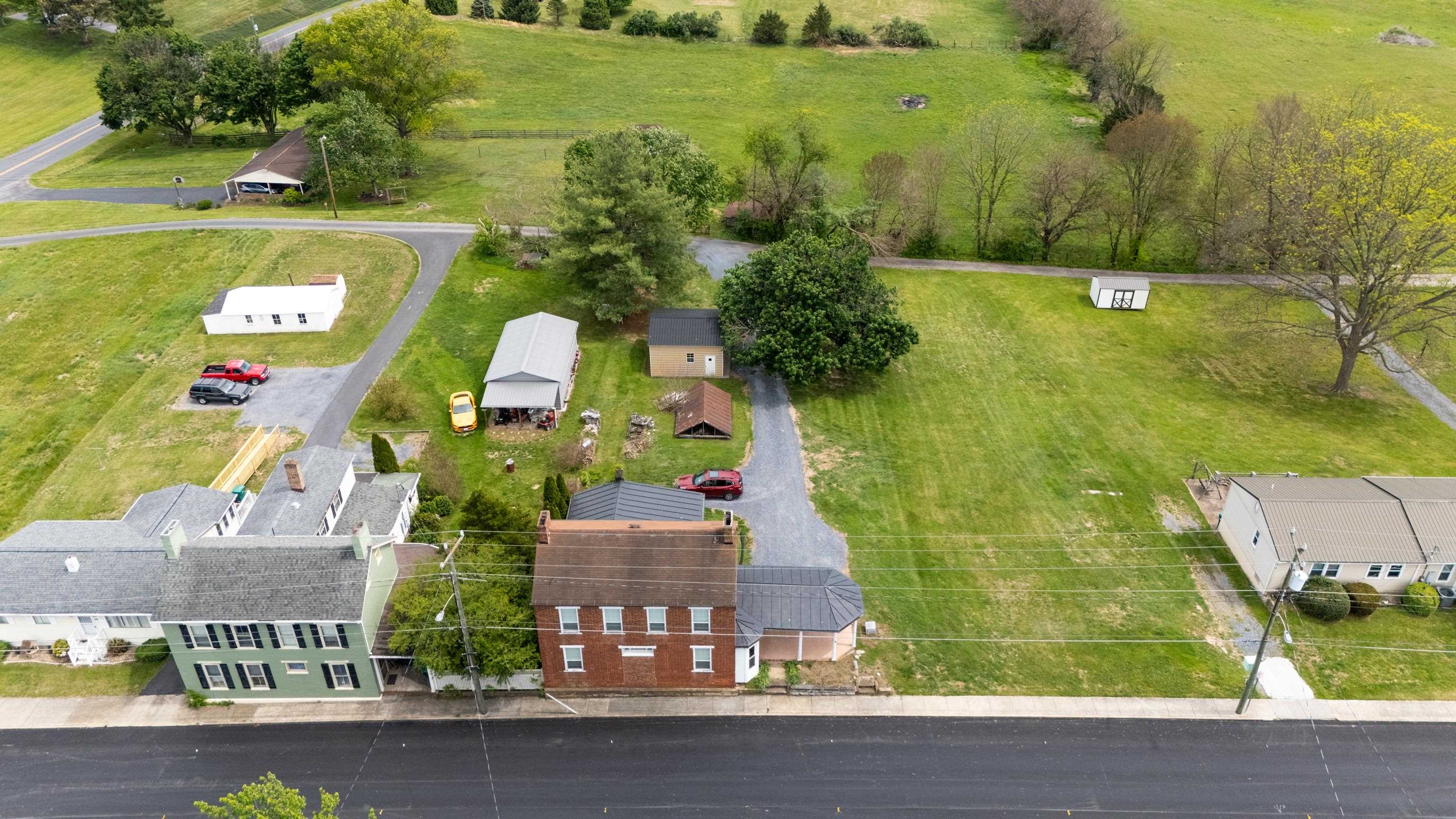 242 S MAIN ST, MOUNT CRAWFORD, Virginia 22841, ,Residential,242 S MAIN ST,681909 MLS # 681909 242 S MAIN ST, MOUNT CRAWFORD, Virginia 22841, ,Residential,242 S MAIN ST,681909 MLS # 681909