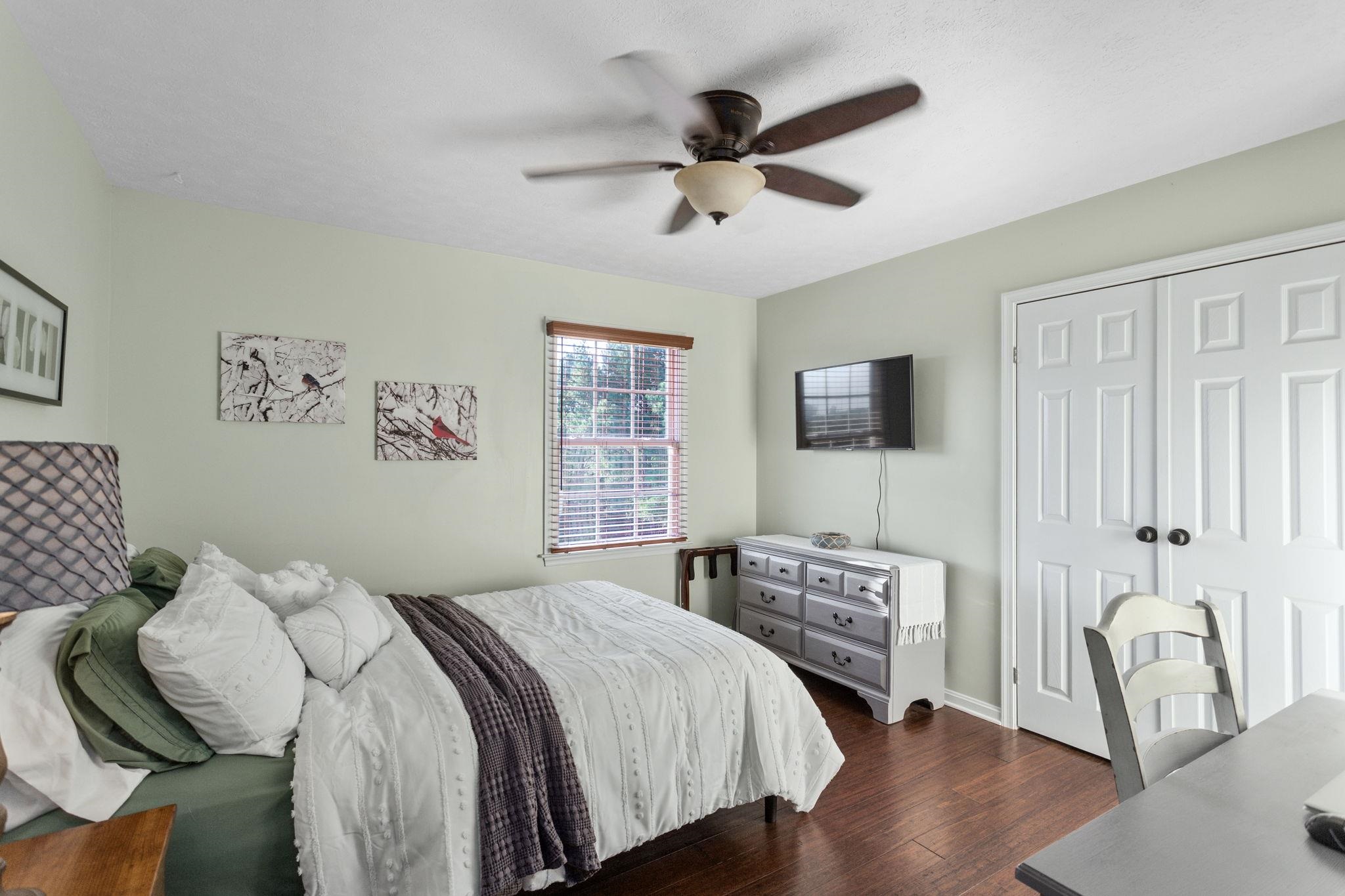215 GREEN HILLS LN, NEW MARKET, Virginia 22844, 4 Bedrooms Bedrooms, ,2 BathroomsBathrooms,Residential,Hummingbird Hill,215 GREEN HILLS LN,681906 MLS # 681906