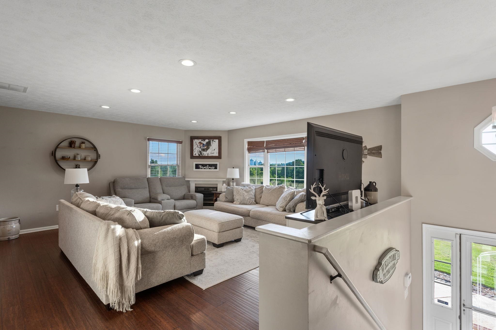 215 GREEN HILLS LN, NEW MARKET, Virginia 22844, 4 Bedrooms Bedrooms, ,2 BathroomsBathrooms,Residential,Hummingbird Hill,215 GREEN HILLS LN,681906 MLS # 681906
