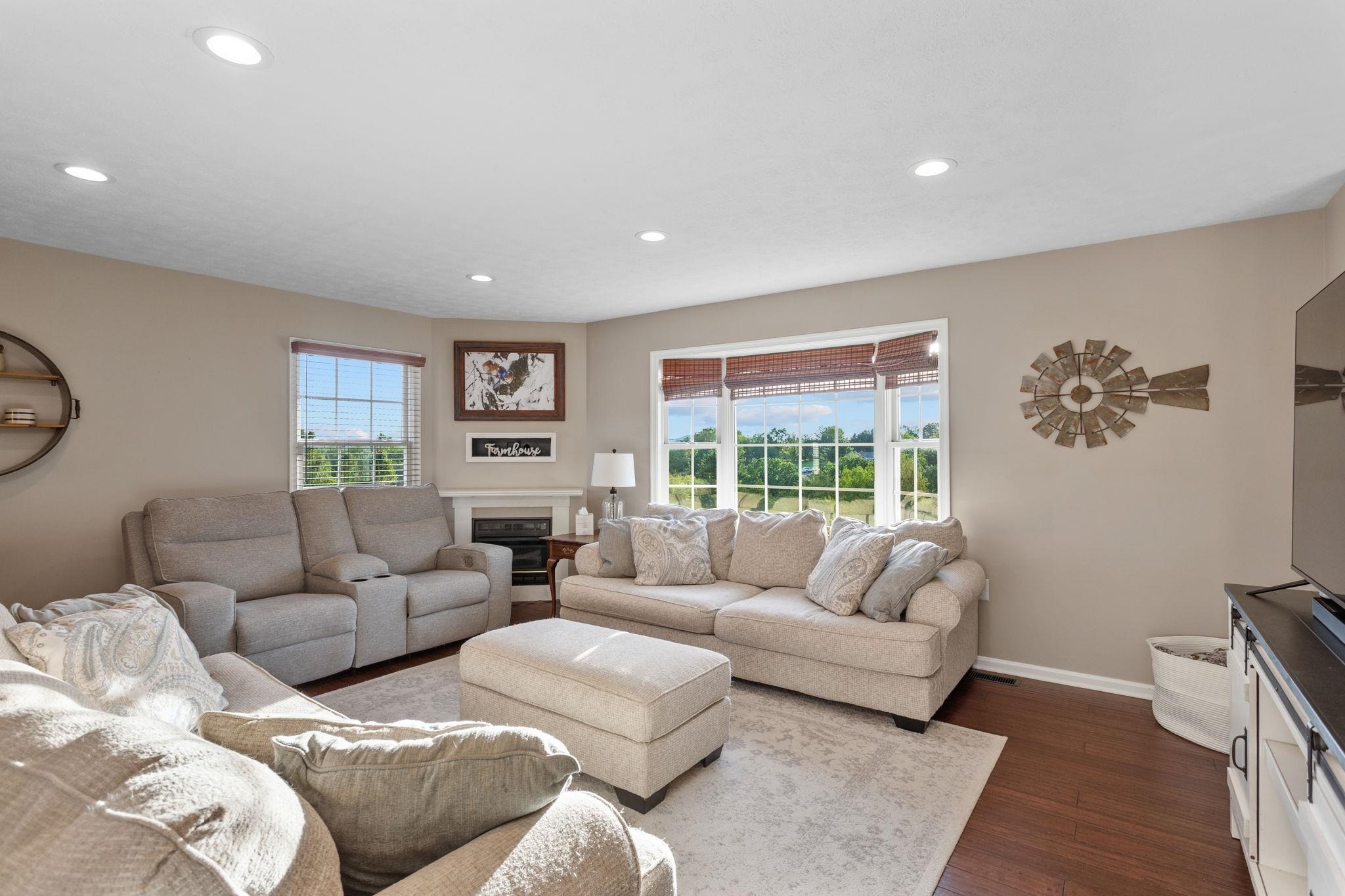 215 GREEN HILLS LN, NEW MARKET, Virginia 22844, 4 Bedrooms Bedrooms, ,2 BathroomsBathrooms,Residential,Hummingbird Hill,215 GREEN HILLS LN,681906 MLS # 681906