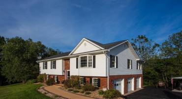 215 GREEN HILLS LN, NEW MARKET, Virginia 22844, 4 Bedrooms Bedrooms, ,2 BathroomsBathrooms,Residential,Hummingbird Hill,215 GREEN HILLS LN,681906 MLS # 681906