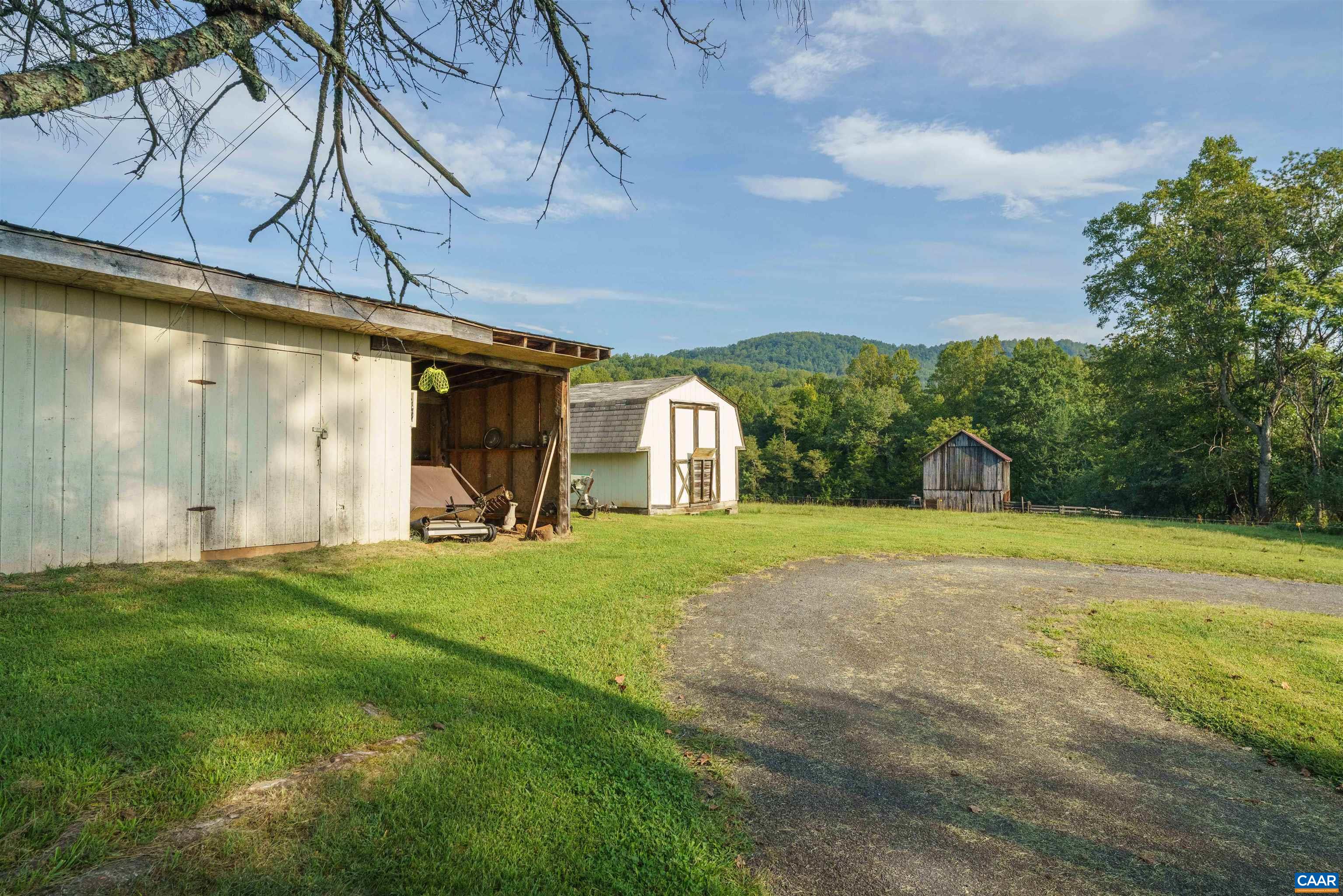 3103 RED HILL RD, NORTH GARDEN, Virginia 22959, 2 Bedrooms Bedrooms, ,2 BathroomsBathrooms,Residential,3103 RED HILL RD,681913 MLS # 681913