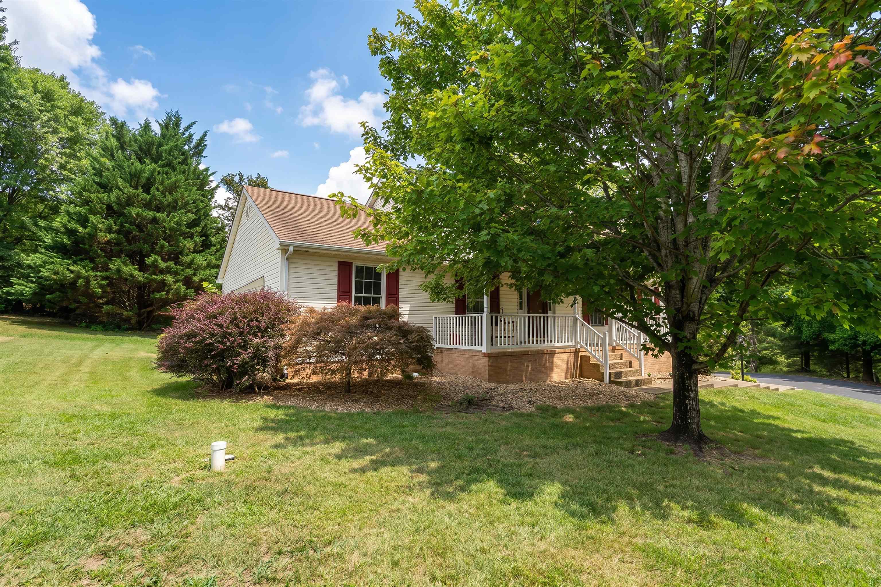 30 LOST POND CT, FISHERSVILLE, Virginia 22939, 3 Bedrooms Bedrooms, ,2 BathroomsBathrooms,Residential,30 LOST POND CT,681914 MLS # 681914 30 LOST POND CT, FISHERSVILLE, Virginia 22939, 3 Bedrooms Bedrooms, ,2 BathroomsBathrooms,Residential,30 LOST POND CT,681914 MLS # 681914