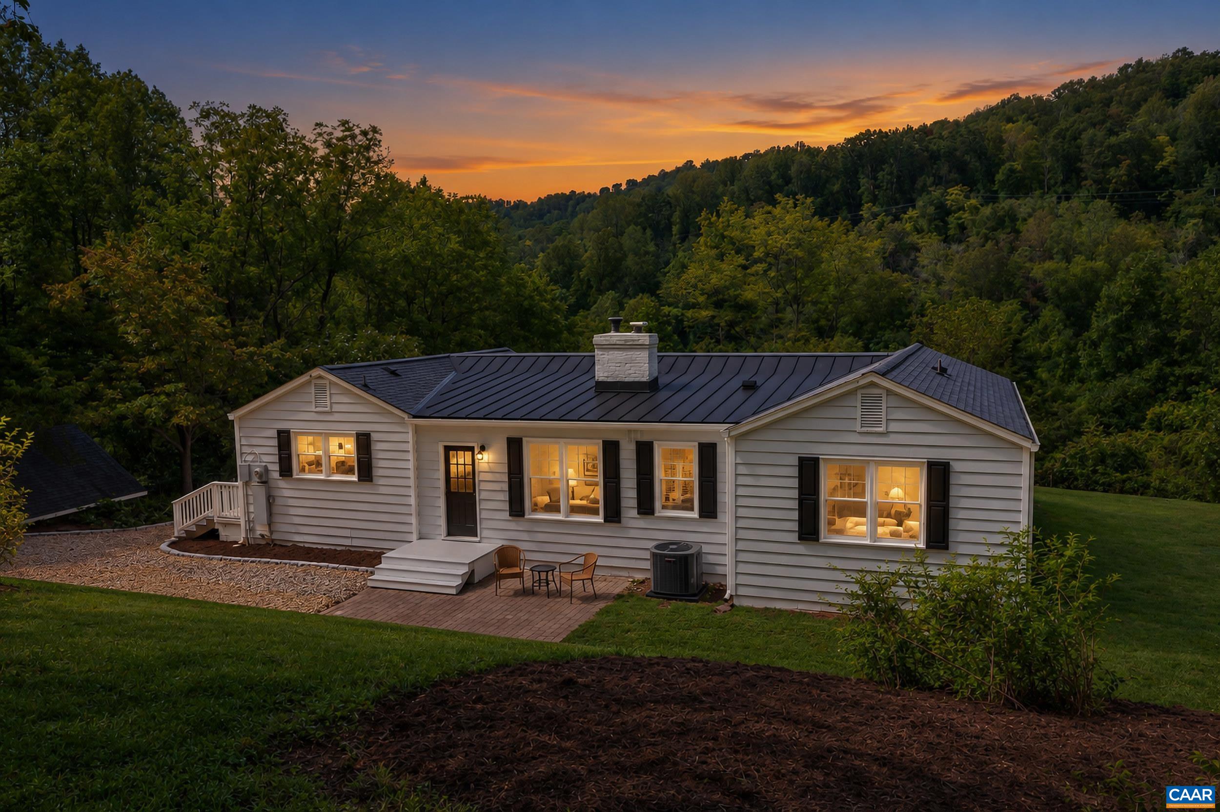 2073 ARROWHEAD VALLEY RD, CHARLOTTESVILLE, Virginia 22903, 2 Bedrooms Bedrooms, ,2 BathroomsBathrooms,Residential,2073 ARROWHEAD VALLEY RD,681915 MLS # 681915 2073 ARROWHEAD VALLEY RD, CHARLOTTESVILLE, Virginia 22903, 2 Bedrooms Bedrooms, ,2 BathroomsBathrooms,Residential,2073 ARROWHEAD VALLEY RD,681915 MLS # 681915