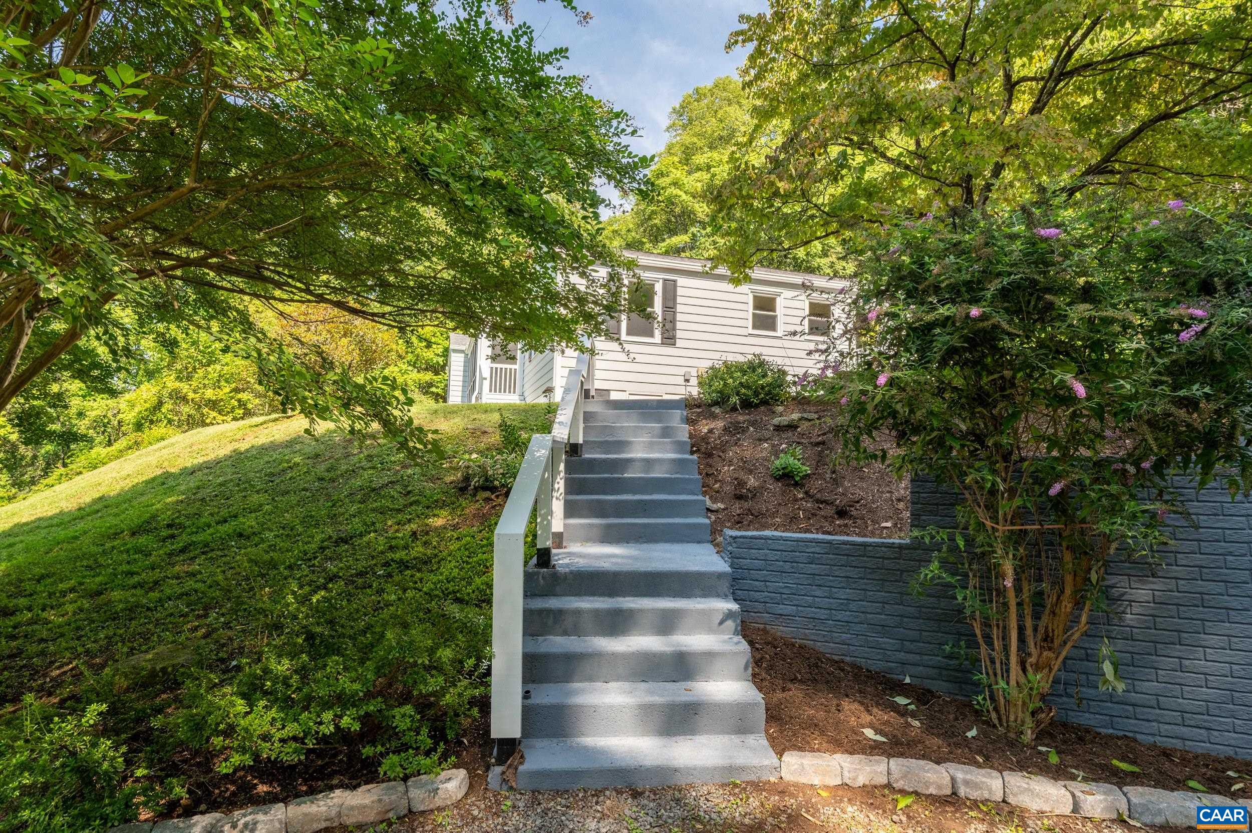 2073 ARROWHEAD VALLEY RD, CHARLOTTESVILLE, Virginia 22903, 2 Bedrooms Bedrooms, ,2 BathroomsBathrooms,Residential,2073 ARROWHEAD VALLEY RD,681915 MLS # 681915 2073 ARROWHEAD VALLEY RD, CHARLOTTESVILLE, Virginia 22903, 2 Bedrooms Bedrooms, ,2 BathroomsBathrooms,Residential,2073 ARROWHEAD VALLEY RD,681915 MLS # 681915