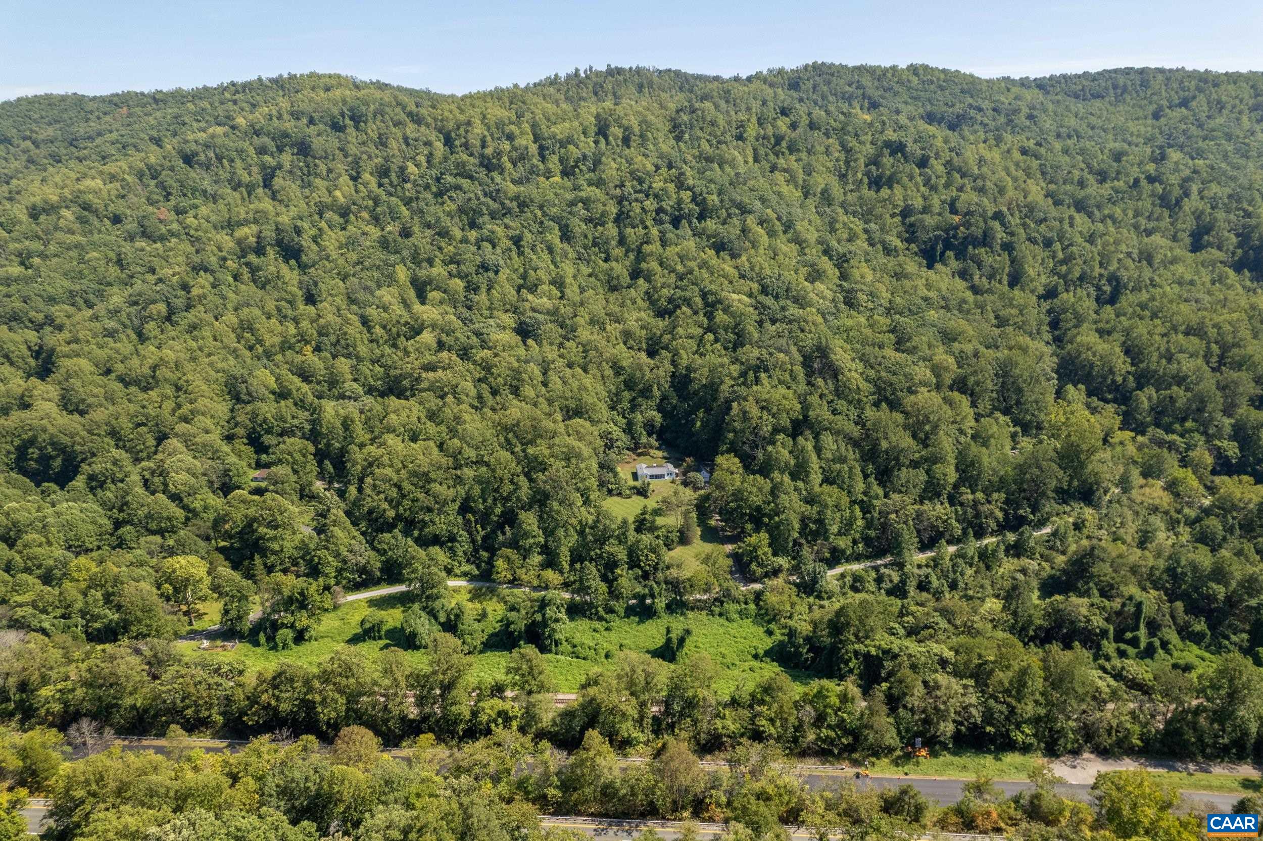 2073 ARROWHEAD VALLEY RD, CHARLOTTESVILLE, Virginia 22903, 2 Bedrooms Bedrooms, ,2 BathroomsBathrooms,Residential,2073 ARROWHEAD VALLEY RD,681915 MLS # 681915 2073 ARROWHEAD VALLEY RD, CHARLOTTESVILLE, Virginia 22903, 2 Bedrooms Bedrooms, ,2 BathroomsBathrooms,Residential,2073 ARROWHEAD VALLEY RD,681915 MLS # 681915
