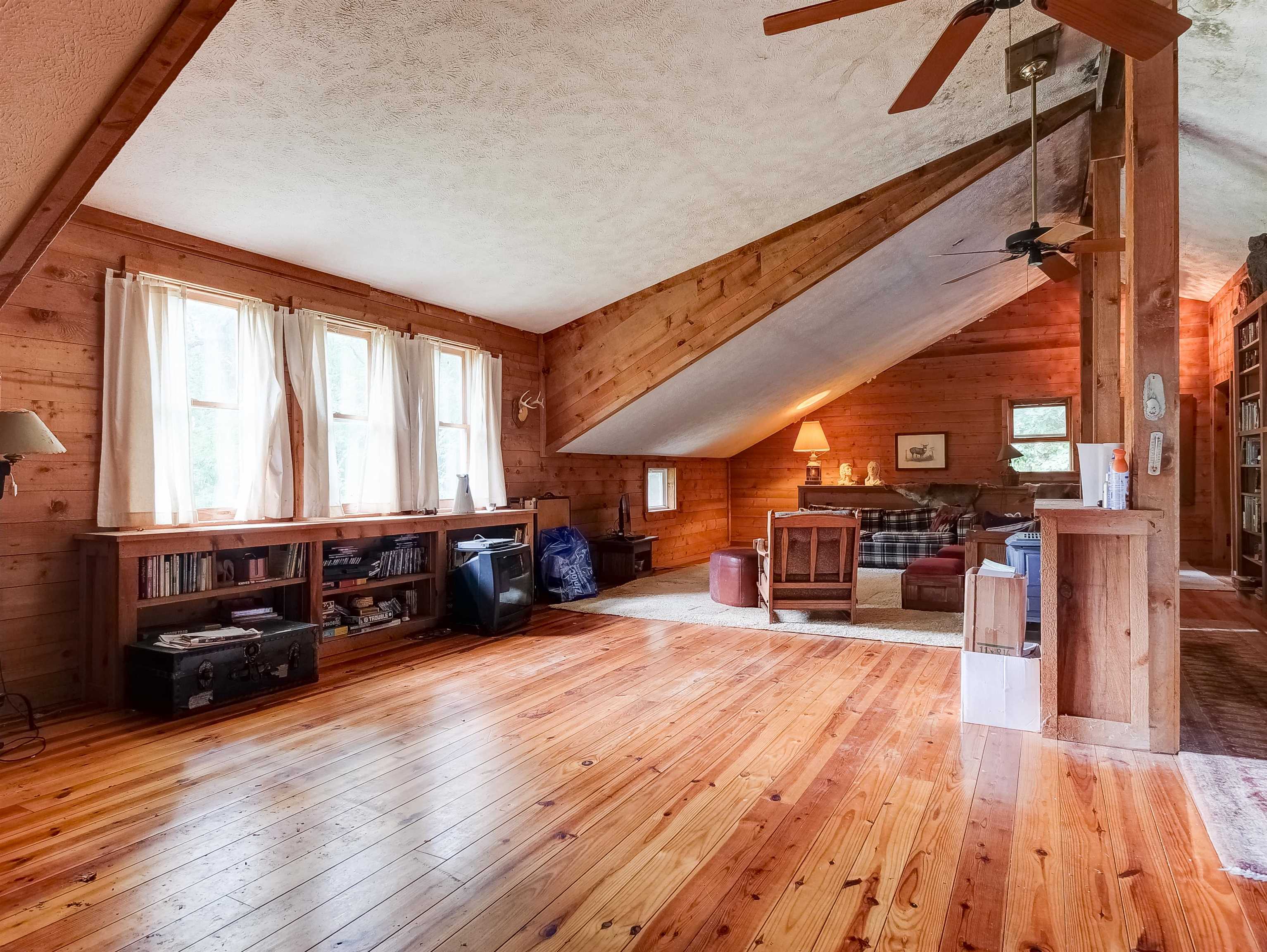 26606 SAM SNEAD HWY, WARM SPRINGS, Virginia 24484, 4 Bedrooms Bedrooms, ,2 BathroomsBathrooms,Residential,26606 SAM SNEAD HWY,681917 MLS # 681917