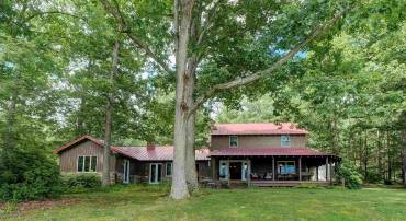 26606 SAM SNEAD HWY, WARM SPRINGS, Virginia 24484, 4 Bedrooms Bedrooms, ,2 BathroomsBathrooms,Residential,26606 SAM SNEAD HWY,681917 MLS # 681917