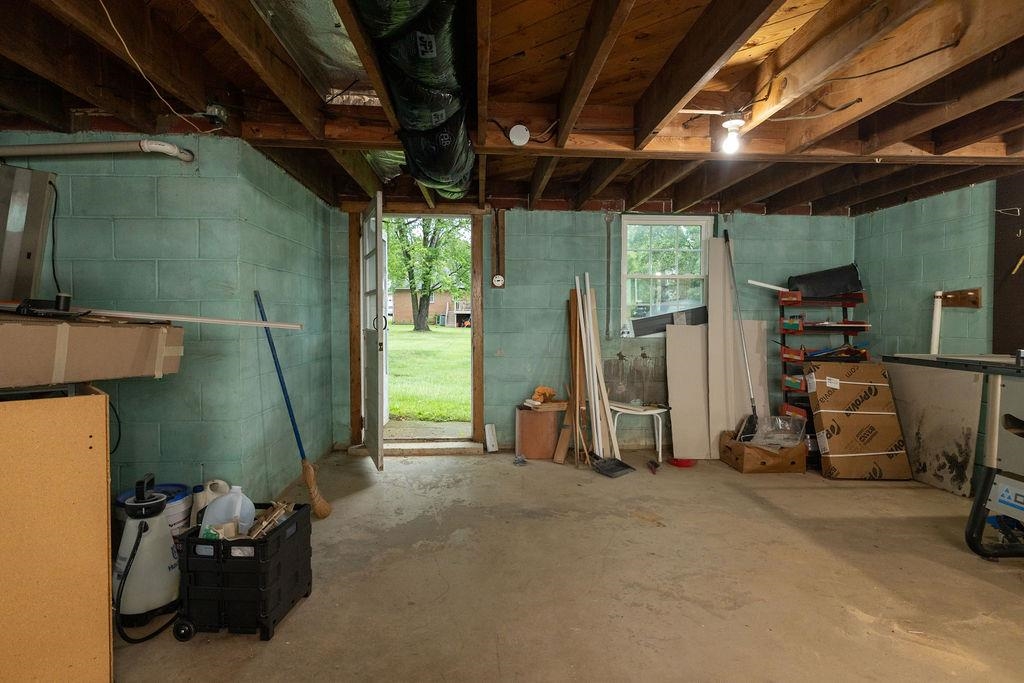 82 PLEASANT HILL RD, HARRISONBURG, Virginia 22801, 3 Bedrooms Bedrooms, ,1 BathroomBathrooms,Residential,82 PLEASANT HILL RD,681918 MLS # 681918 82 PLEASANT HILL RD, HARRISONBURG, Virginia 22801, 3 Bedrooms Bedrooms, ,1 BathroomBathrooms,Residential,82 PLEASANT HILL RD,681918 MLS # 681918