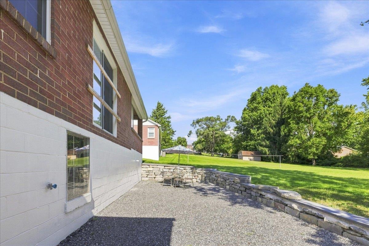 82 PLEASANT HILL RD, HARRISONBURG, Virginia 22801, 3 Bedrooms Bedrooms, ,1 BathroomBathrooms,Residential,82 PLEASANT HILL RD,681918 MLS # 681918 82 PLEASANT HILL RD, HARRISONBURG, Virginia 22801, 3 Bedrooms Bedrooms, ,1 BathroomBathrooms,Residential,82 PLEASANT HILL RD,681918 MLS # 681918