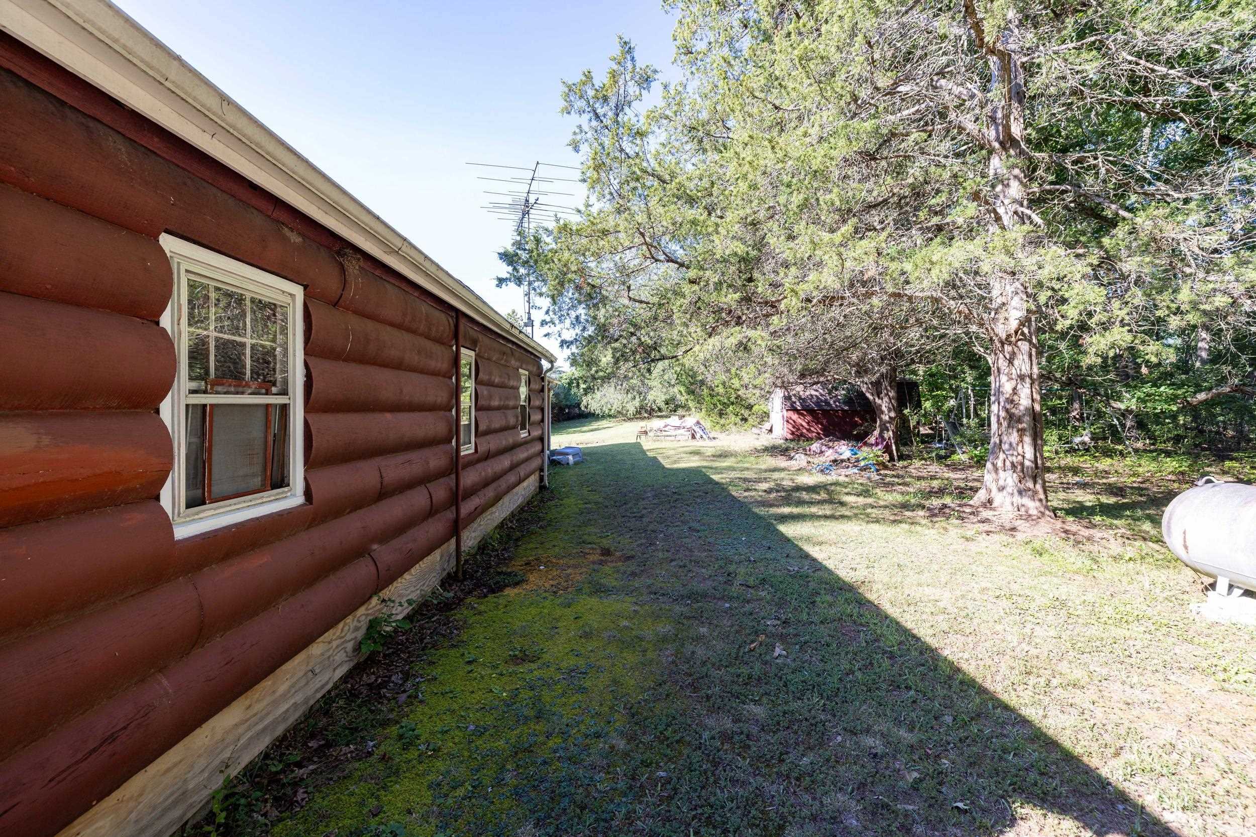 126 KINGS ACRE LN, FORT VALLEY, Virginia 22652, 3 Bedrooms Bedrooms, ,1 BathroomBathrooms,Residential,126 KINGS ACRE LN,681919 MLS # 681919