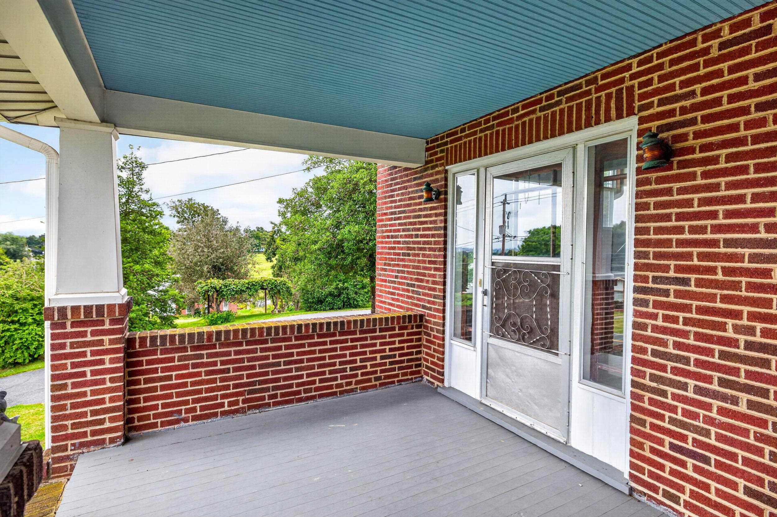 4625 RAWLEY PIKE, ROCKINGHAM, Virginia 22801, 4 Bedrooms Bedrooms, ,1 BathroomBathrooms,Residential,4625 RAWLEY PIKE,681924 MLS # 681924 4625 RAWLEY PIKE, ROCKINGHAM, Virginia 22801, 4 Bedrooms Bedrooms, ,1 BathroomBathrooms,Residential,4625 RAWLEY PIKE,681924 MLS # 681924