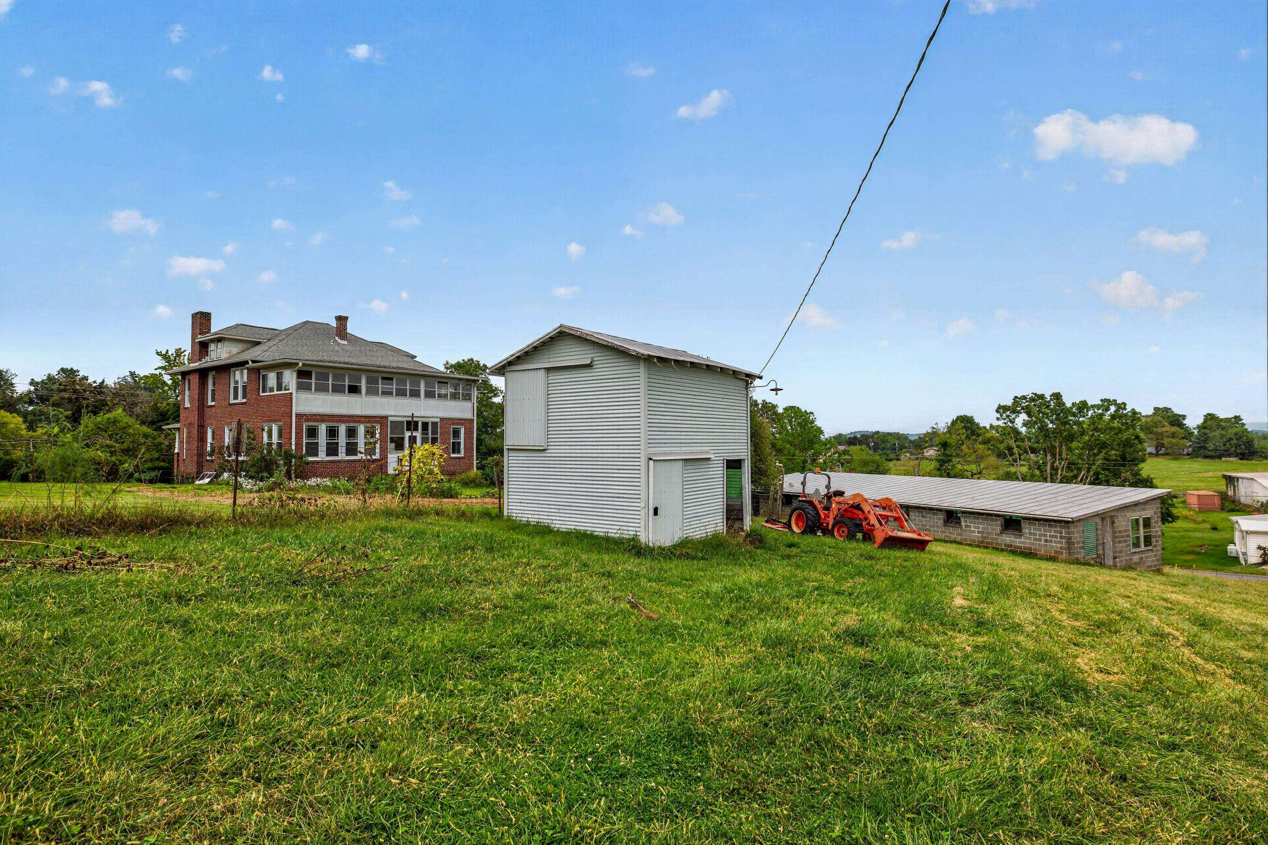 4625 RAWLEY PIKE, ROCKINGHAM, Virginia 22801, 4 Bedrooms Bedrooms, ,1 BathroomBathrooms,Residential,4625 RAWLEY PIKE,681924 MLS # 681924 4625 RAWLEY PIKE, ROCKINGHAM, Virginia 22801, 4 Bedrooms Bedrooms, ,1 BathroomBathrooms,Residential,4625 RAWLEY PIKE,681924 MLS # 681924
