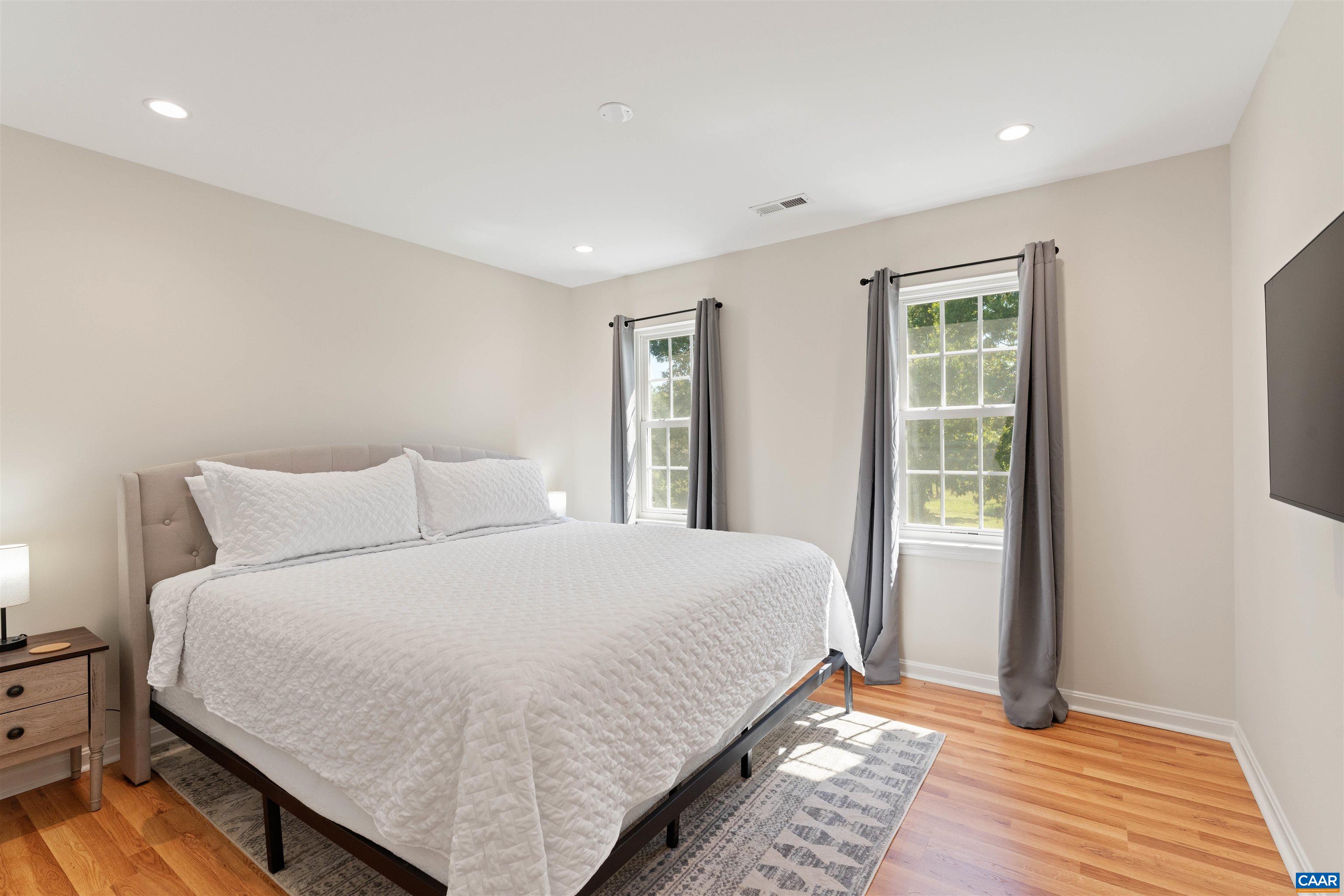 6518 JEFFERSON MILL RD, SCOTTSVILLE, Virginia 24590, 5 Bedrooms Bedrooms, ,3 BathroomsBathrooms,Residential,6518 JEFFERSON MILL RD,681928 MLS # 681928