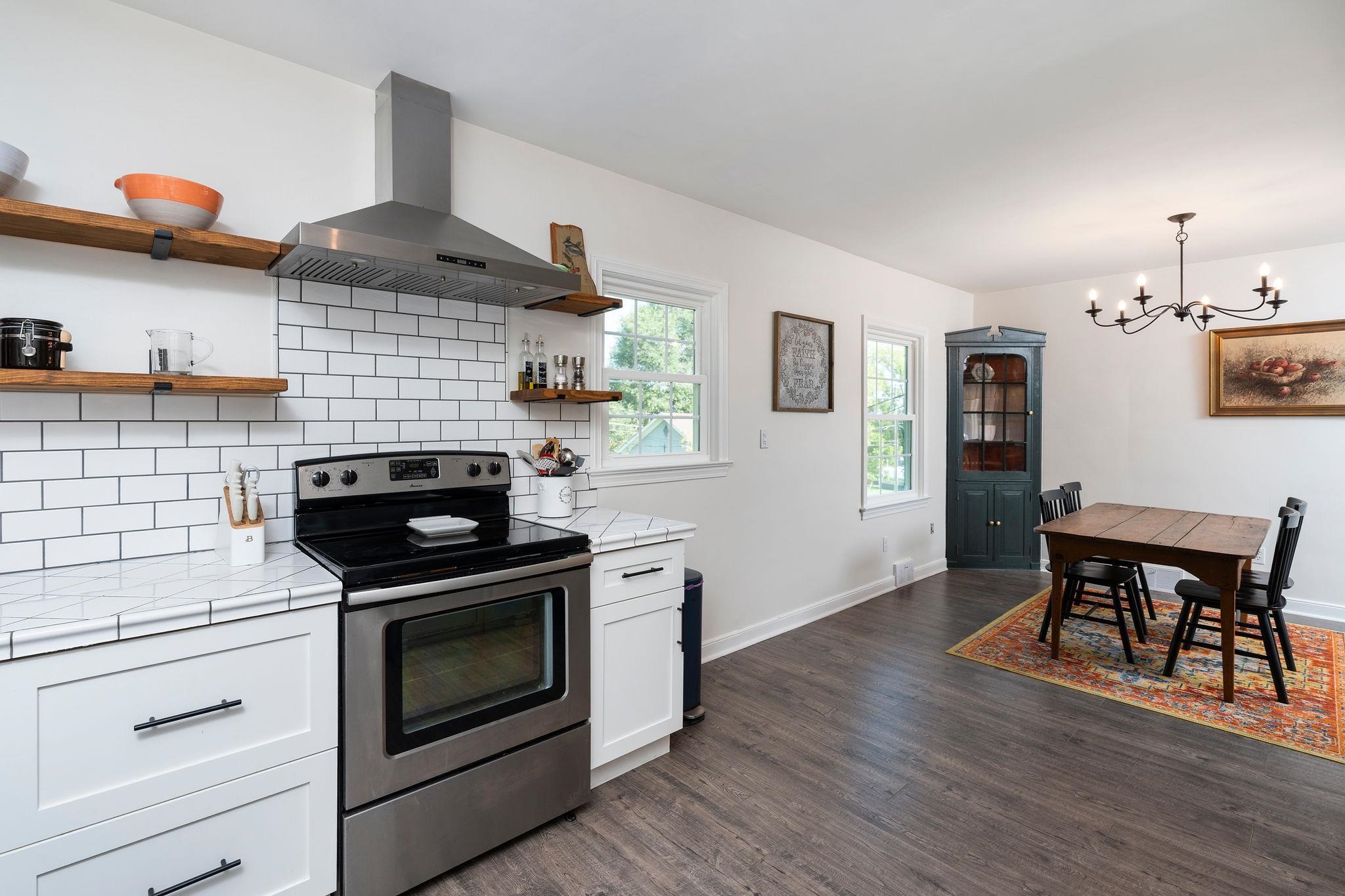 415 CHERRY AVE, WAYNESBORO, Virginia 22980, ,Residential,415 CHERRY AVE,681936 MLS # 681936 415 CHERRY AVE, WAYNESBORO, Virginia 22980, ,Residential,415 CHERRY AVE,681936 MLS # 681936