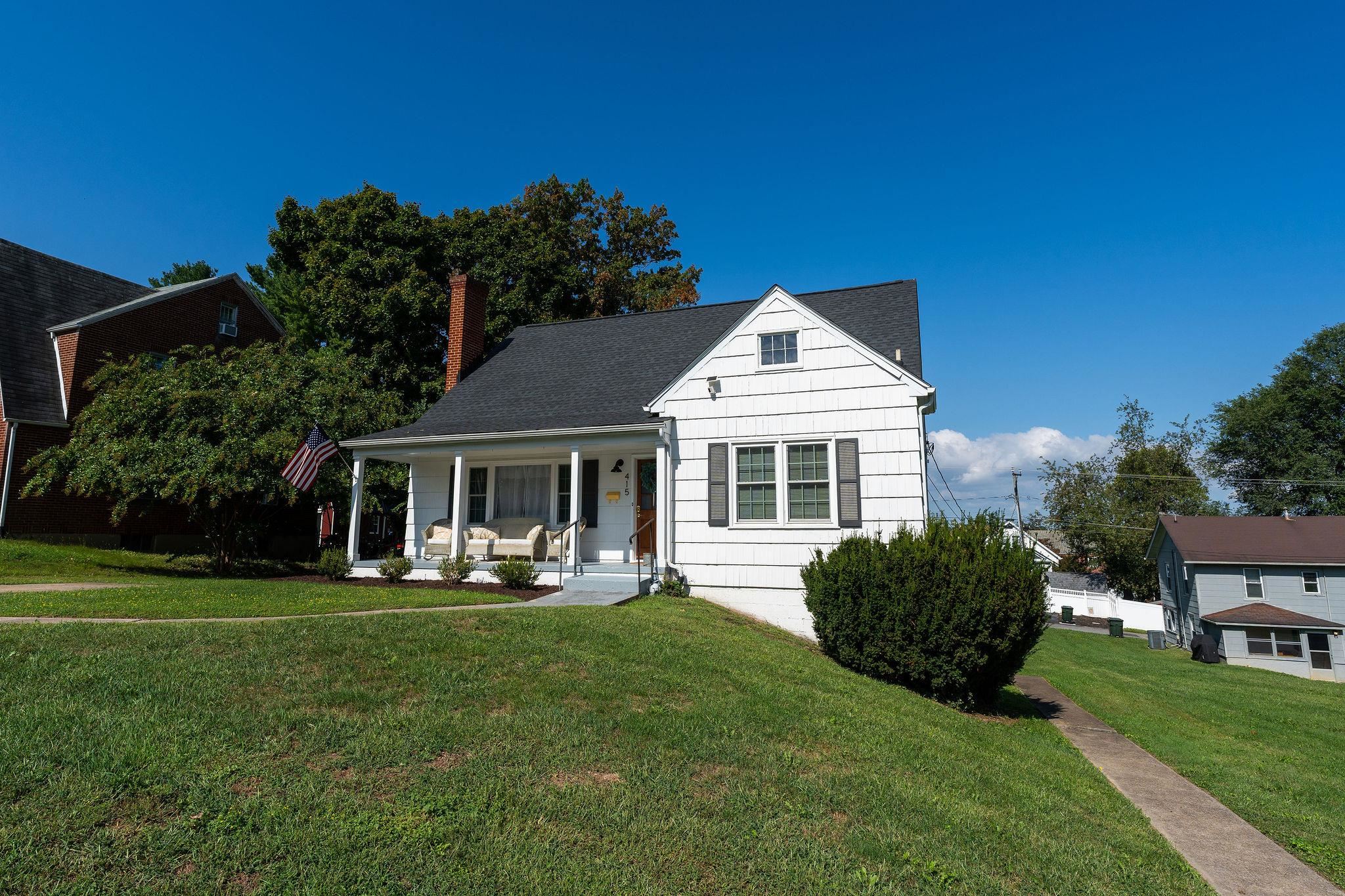 415 CHERRY AVE, WAYNESBORO, Virginia 22980, ,Residential,415 CHERRY AVE,681936 MLS # 681936 415 CHERRY AVE, WAYNESBORO, Virginia 22980, ,Residential,415 CHERRY AVE,681936 MLS # 681936