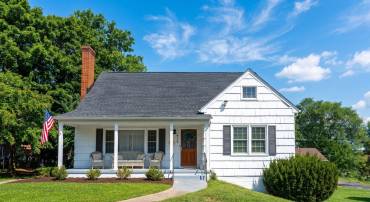 415 CHERRY AVE, WAYNESBORO, Virginia 22980, ,Residential,415 CHERRY AVE,681936 MLS # 681936