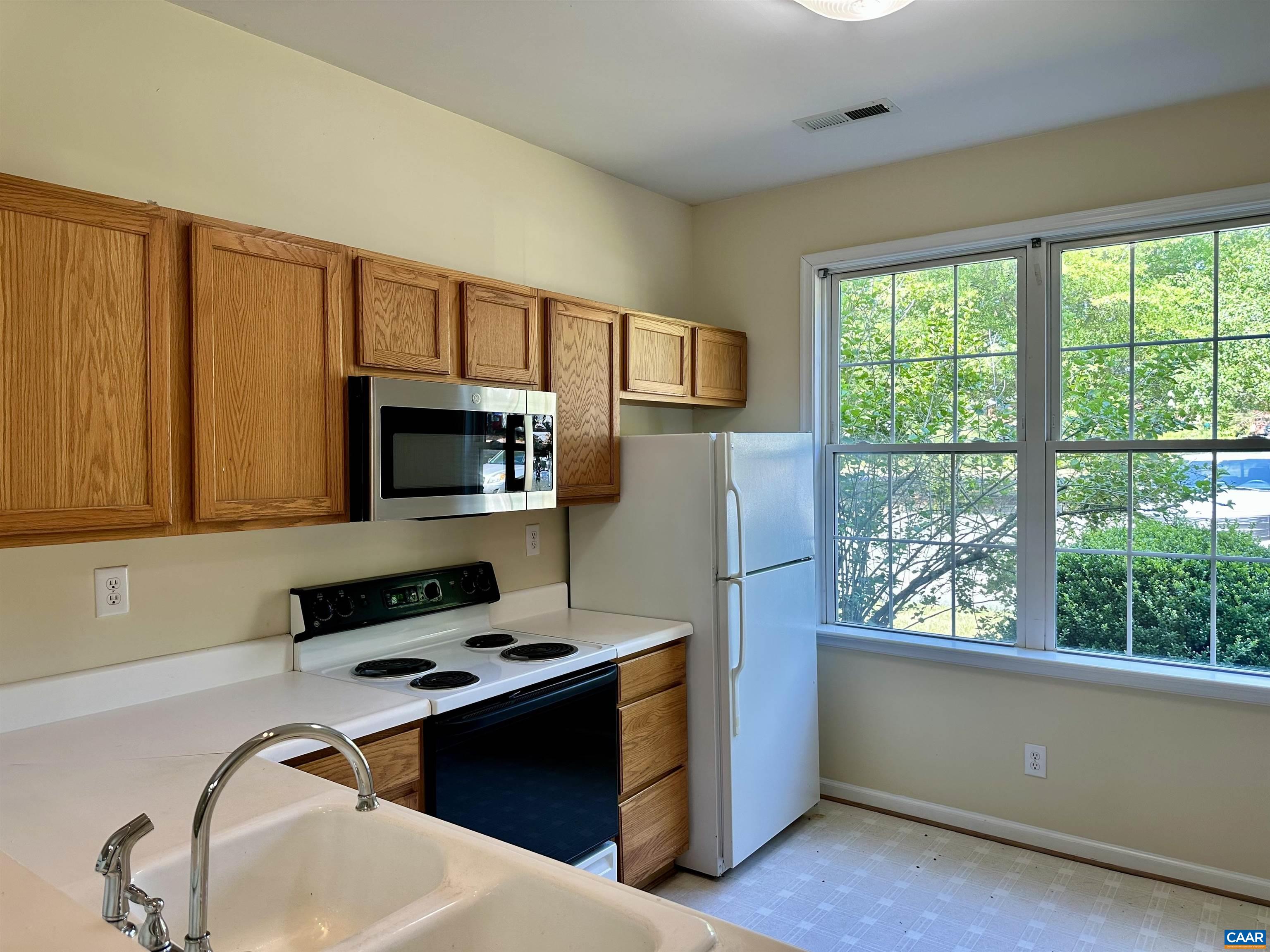3329 WORTH CROSSING, CHARLOTTESVILLE, Virginia 22911, 2 Bedrooms Bedrooms, ,2 BathroomsBathrooms,Residential,3329 WORTH CROSSING,679052 MLS # 679052 3329 WORTH CROSSING, CHARLOTTESVILLE, Virginia 22911, 2 Bedrooms Bedrooms, ,2 BathroomsBathrooms,Residential,3329 WORTH CROSSING,679052 MLS # 679052