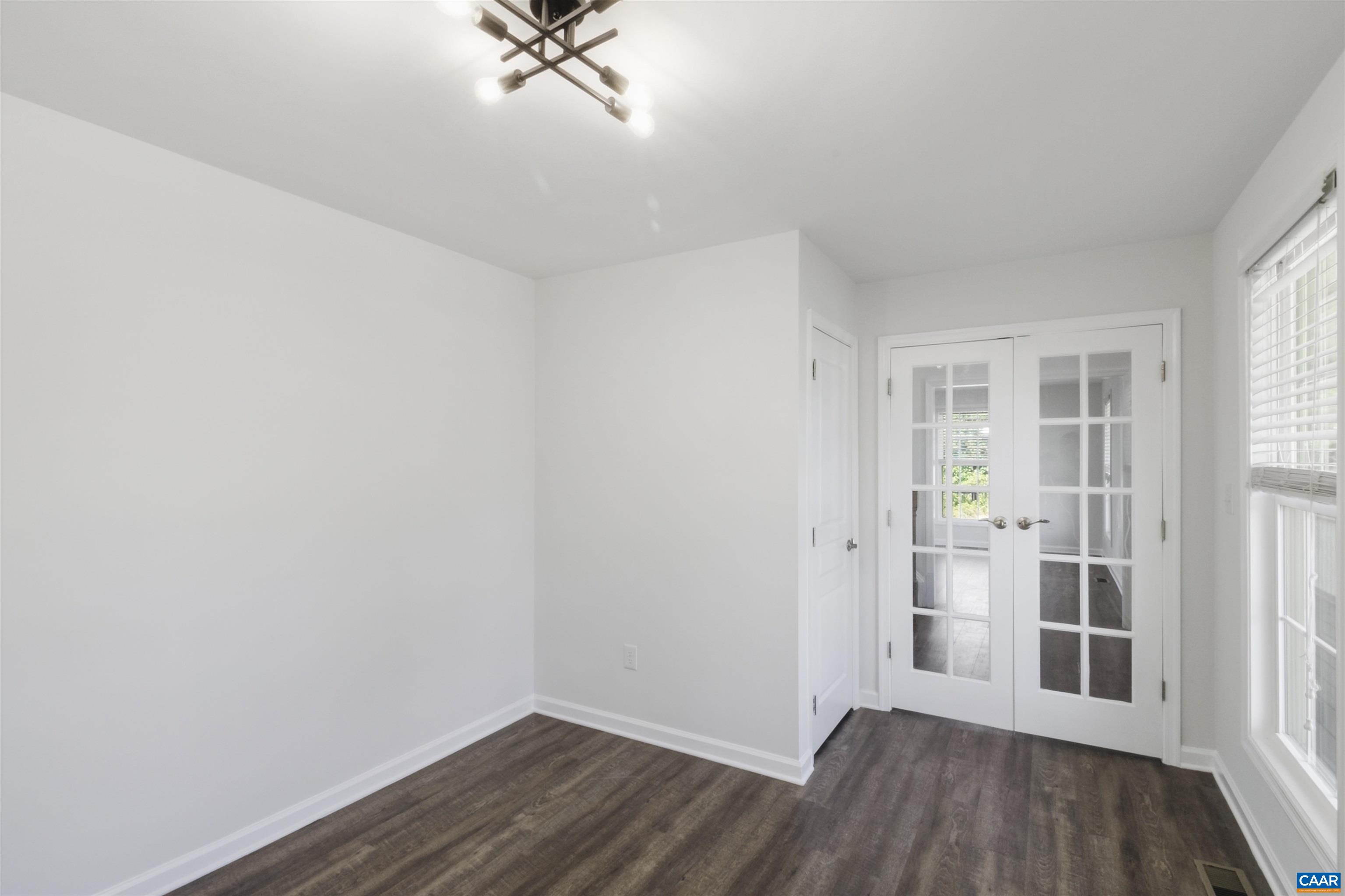 386 ROSEWOOD DR, SCOTTSVILLE, Virginia 24590, 4 Bedrooms Bedrooms, ,2 BathroomsBathrooms,Residential,386 ROSEWOOD DR,681866 MLS # 681866 386 ROSEWOOD DR, SCOTTSVILLE, Virginia 24590, 4 Bedrooms Bedrooms, ,2 BathroomsBathrooms,Residential,386 ROSEWOOD DR,681866 MLS # 681866