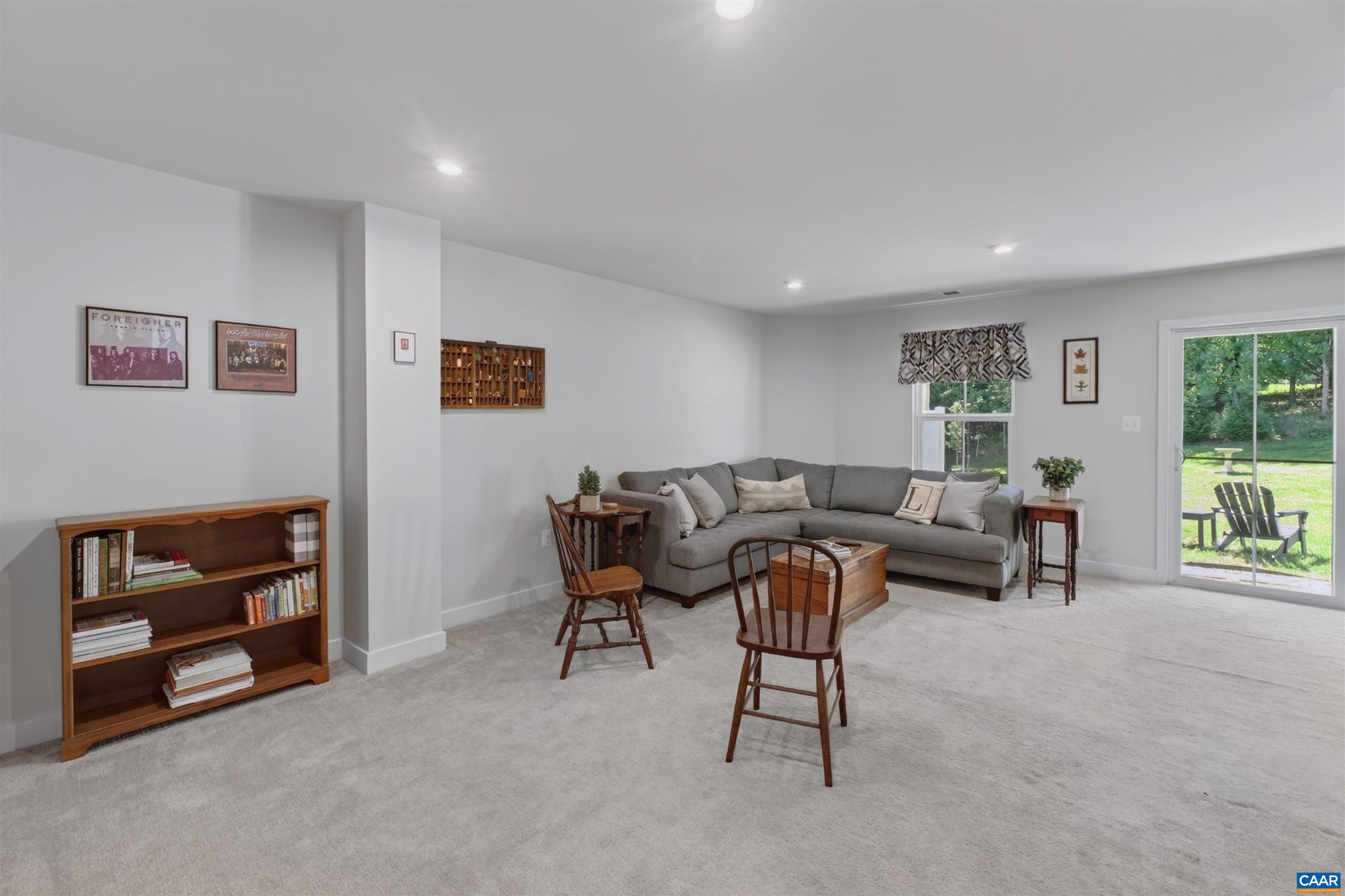 1940 LOIS LN, CHARLOTTESVILLE, Virginia 22911, 3 Bedrooms Bedrooms, ,2 BathroomsBathrooms,Residential,1940 LOIS LN,681870 MLS # 681870