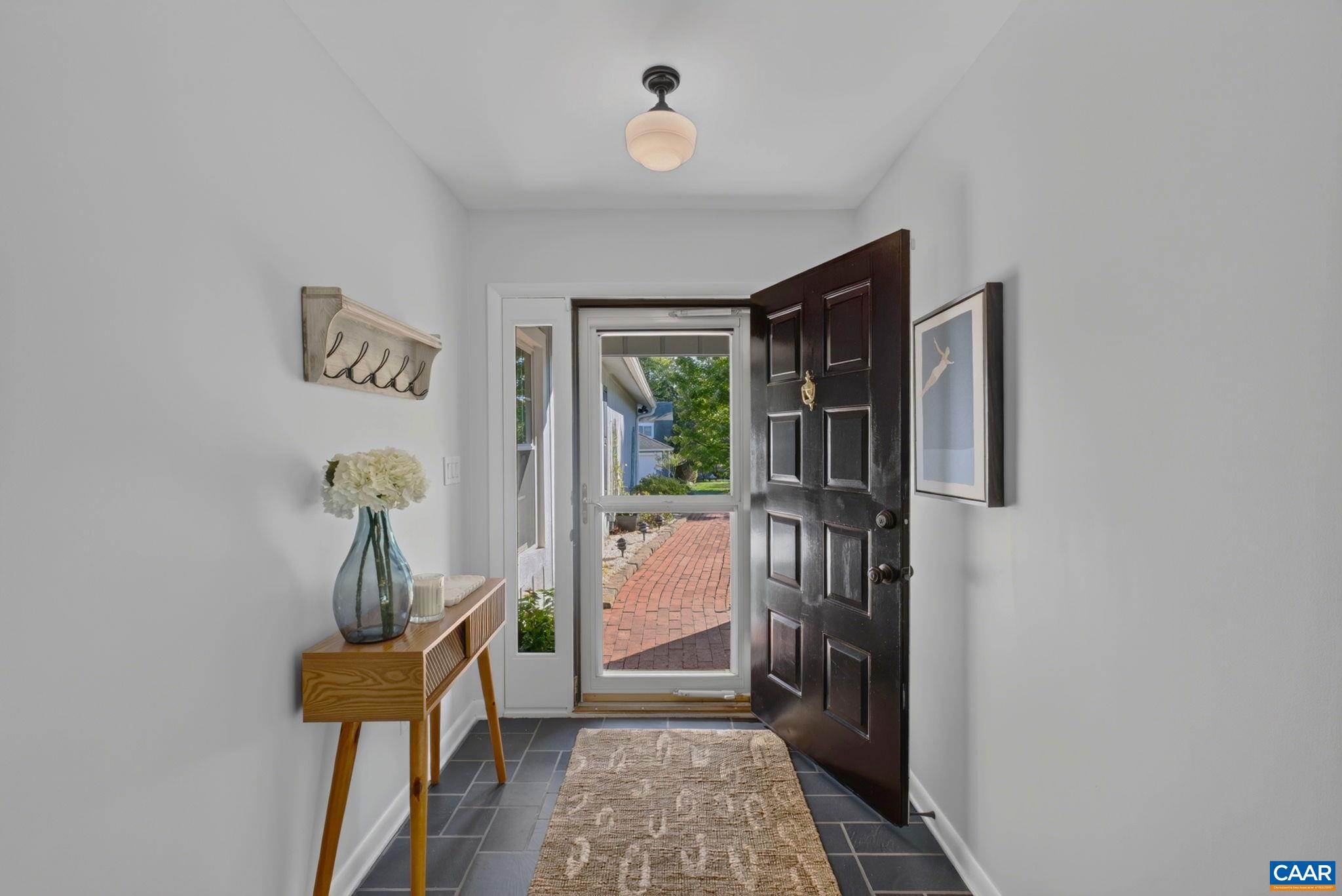 262 LAKEVIEW DR, CHARLOTTESVILLE, Virginia 22901, 3 Bedrooms Bedrooms, ,2 BathroomsBathrooms,Residential,262 LAKEVIEW DR,681893 MLS # 681893 262 LAKEVIEW DR, CHARLOTTESVILLE, Virginia 22901, 3 Bedrooms Bedrooms, ,2 BathroomsBathrooms,Residential,262 LAKEVIEW DR,681893 MLS # 681893