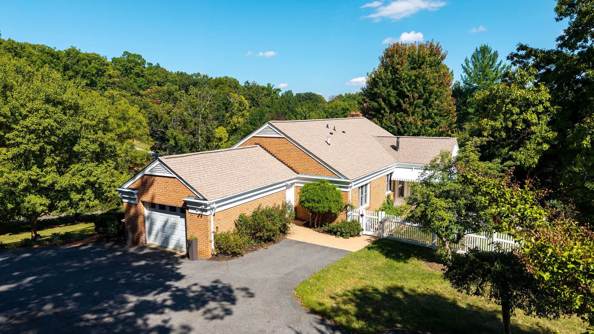 105 WOODLAND DR, STAUNTON, Virginia 24401, 3 Bedrooms Bedrooms, ,2 BathroomsBathrooms,Residential,105 WOODLAND DR,681930 MLS # 681930 105 WOODLAND DR, STAUNTON, Virginia 24401, 3 Bedrooms Bedrooms, ,2 BathroomsBathrooms,Residential,105 WOODLAND DR,681930 MLS # 681930