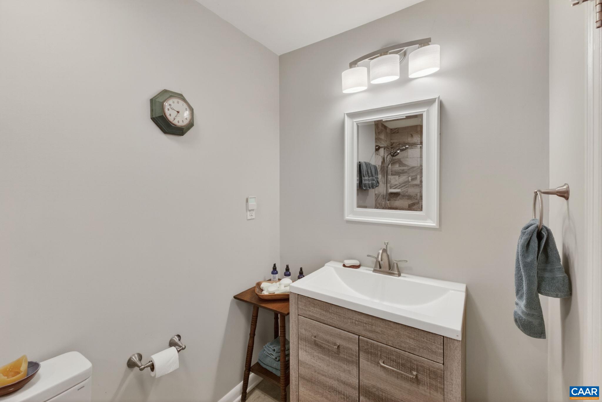 Fully updated and tiled hall bathroom.