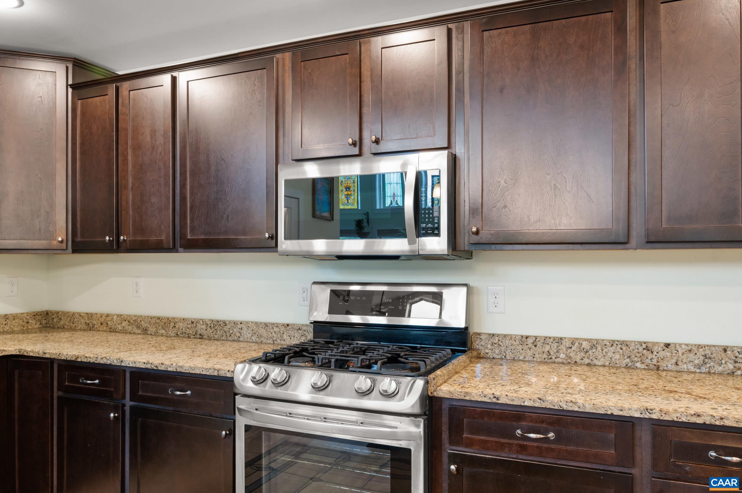 3999 SHORES RD, PALMYRA, Virginia 22963, 2 Bedrooms Bedrooms, ,3 BathroomsBathrooms,Residential,3999 SHORES RD,681934 MLS # 681934 3999 SHORES RD, PALMYRA, Virginia 22963, 2 Bedrooms Bedrooms, ,3 BathroomsBathrooms,Residential,3999 SHORES RD,681934 MLS # 681934