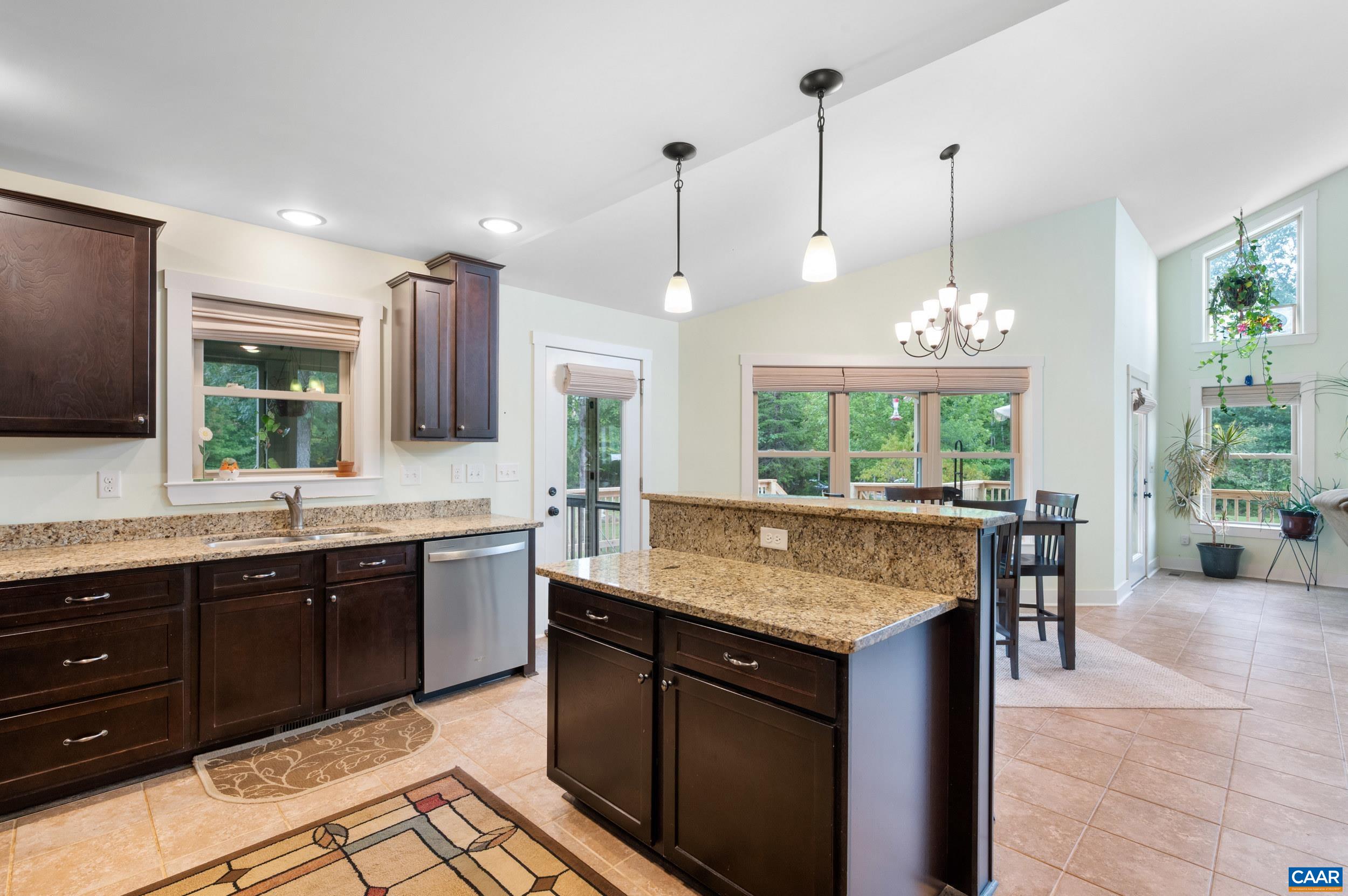 3999 SHORES RD, PALMYRA, Virginia 22963, 2 Bedrooms Bedrooms, ,3 BathroomsBathrooms,Residential,3999 SHORES RD,681934 MLS # 681934 3999 SHORES RD, PALMYRA, Virginia 22963, 2 Bedrooms Bedrooms, ,3 BathroomsBathrooms,Residential,3999 SHORES RD,681934 MLS # 681934