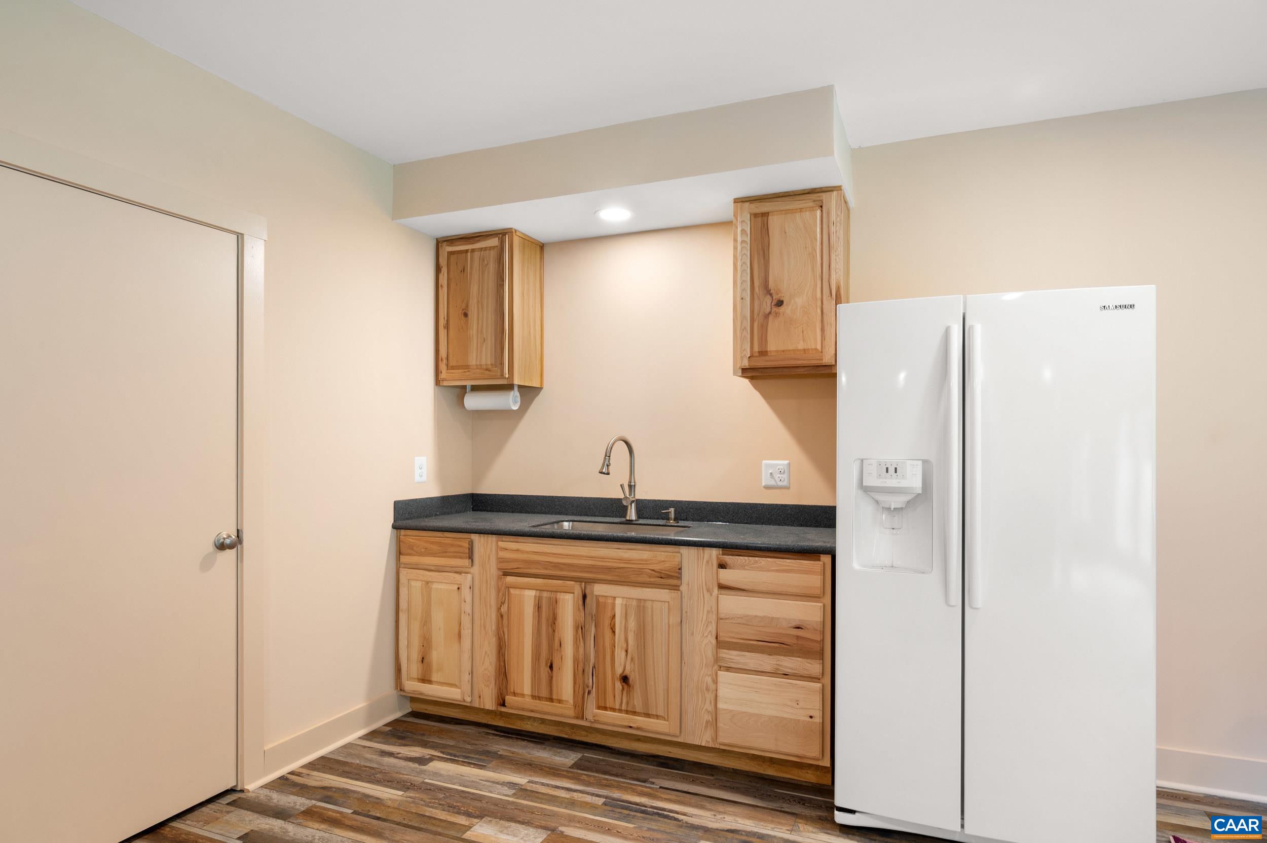 3999 SHORES RD, PALMYRA, Virginia 22963, 2 Bedrooms Bedrooms, ,3 BathroomsBathrooms,Residential,3999 SHORES RD,681934 MLS # 681934 3999 SHORES RD, PALMYRA, Virginia 22963, 2 Bedrooms Bedrooms, ,3 BathroomsBathrooms,Residential,3999 SHORES RD,681934 MLS # 681934