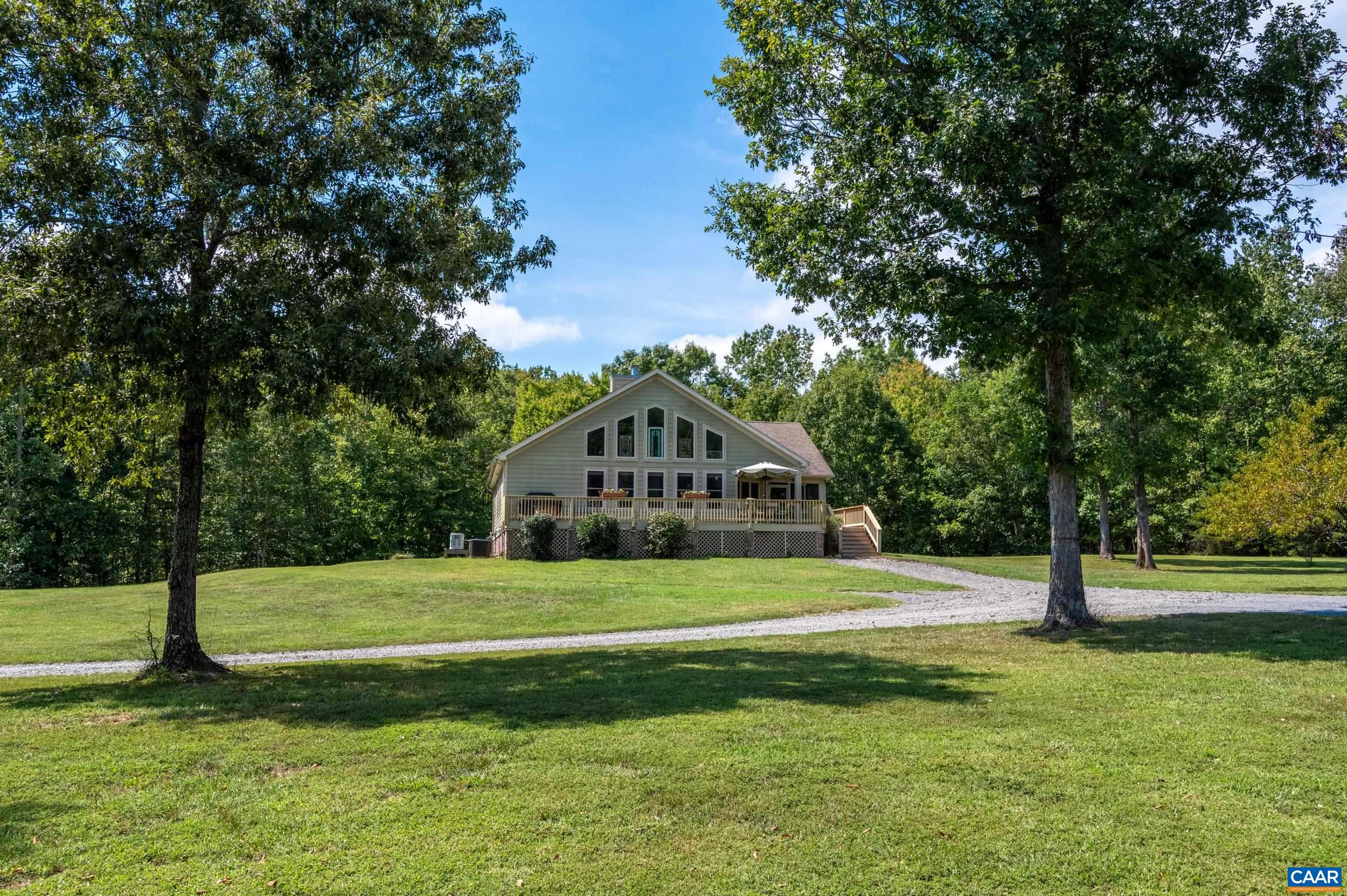 3999 SHORES RD, PALMYRA, Virginia 22963, 2 Bedrooms Bedrooms, ,3 BathroomsBathrooms,Residential,3999 SHORES RD,681934 MLS # 681934 3999 SHORES RD, PALMYRA, Virginia 22963, 2 Bedrooms Bedrooms, ,3 BathroomsBathrooms,Residential,3999 SHORES RD,681934 MLS # 681934