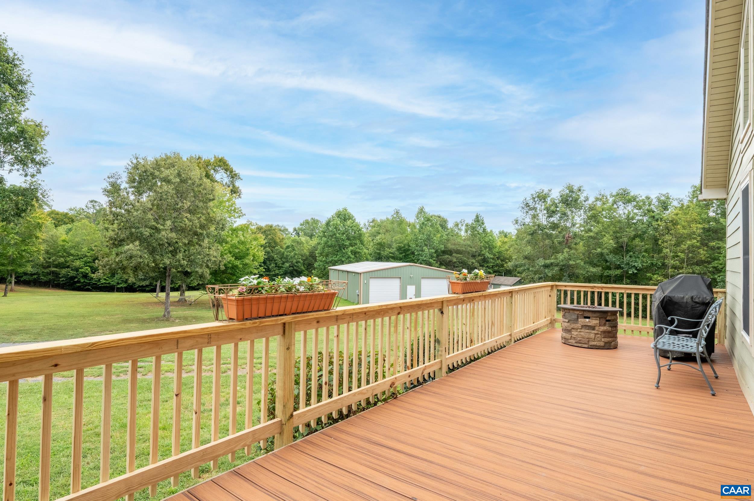3999 SHORES RD, PALMYRA, Virginia 22963, 2 Bedrooms Bedrooms, ,3 BathroomsBathrooms,Residential,3999 SHORES RD,681934 MLS # 681934 3999 SHORES RD, PALMYRA, Virginia 22963, 2 Bedrooms Bedrooms, ,3 BathroomsBathrooms,Residential,3999 SHORES RD,681934 MLS # 681934