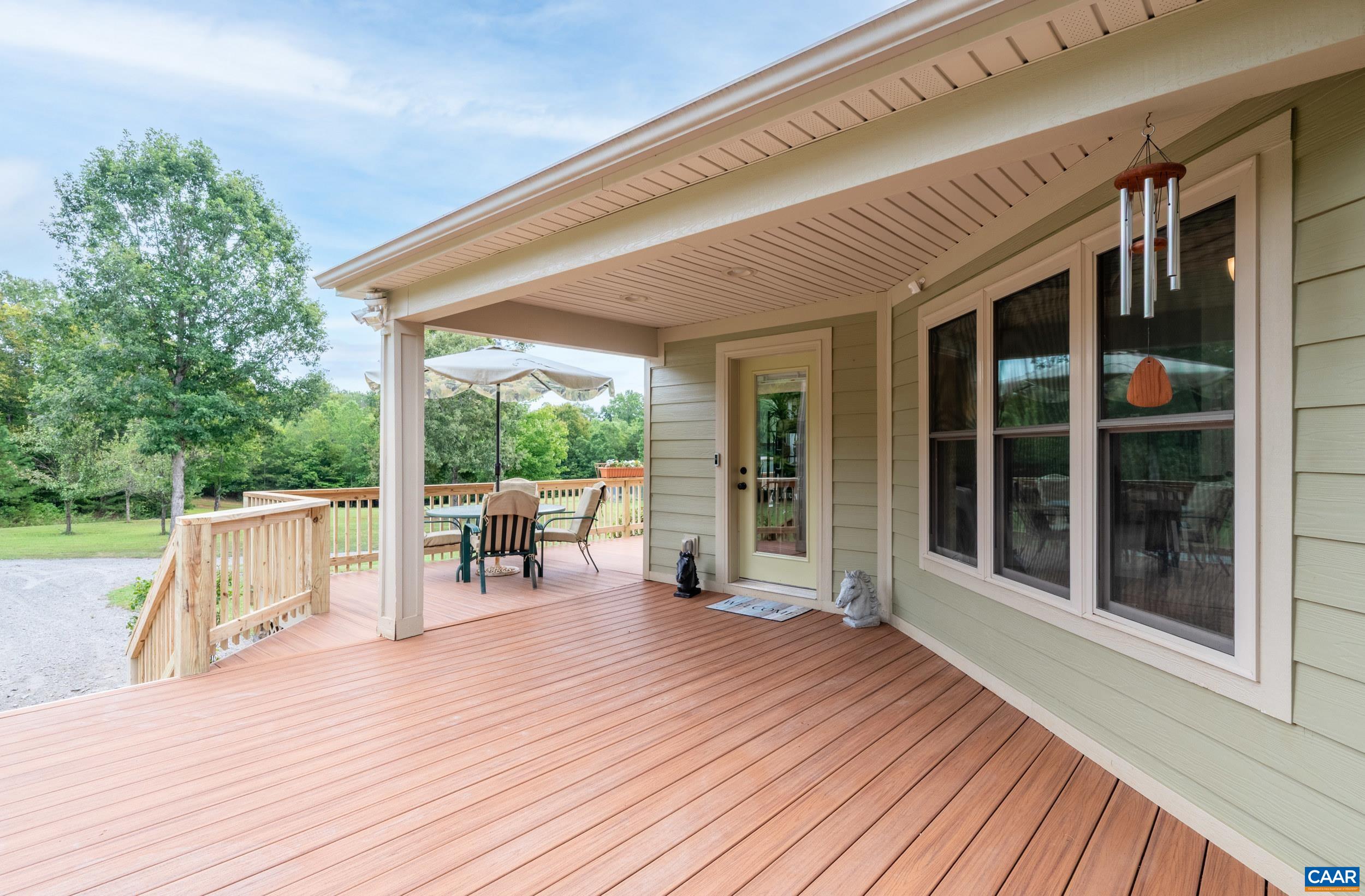 3999 SHORES RD, PALMYRA, Virginia 22963, 2 Bedrooms Bedrooms, ,3 BathroomsBathrooms,Residential,3999 SHORES RD,681934 MLS # 681934 3999 SHORES RD, PALMYRA, Virginia 22963, 2 Bedrooms Bedrooms, ,3 BathroomsBathrooms,Residential,3999 SHORES RD,681934 MLS # 681934