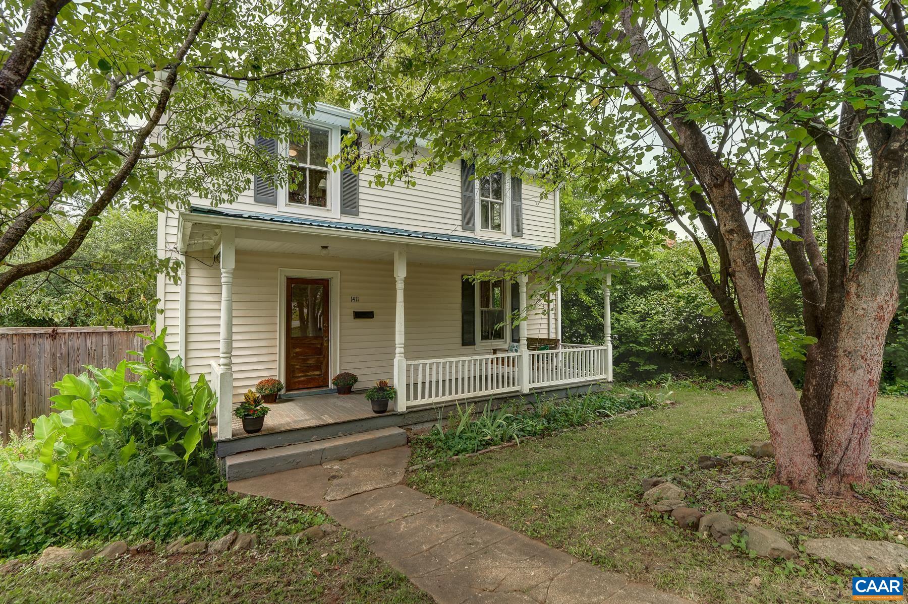 1411 BURGESS LN, CHARLOTTESVILLE, Virginia 22902, 2 Bedrooms Bedrooms, ,1 BathroomBathrooms,Residential,1411 BURGESS LN,681951 MLS # 681951