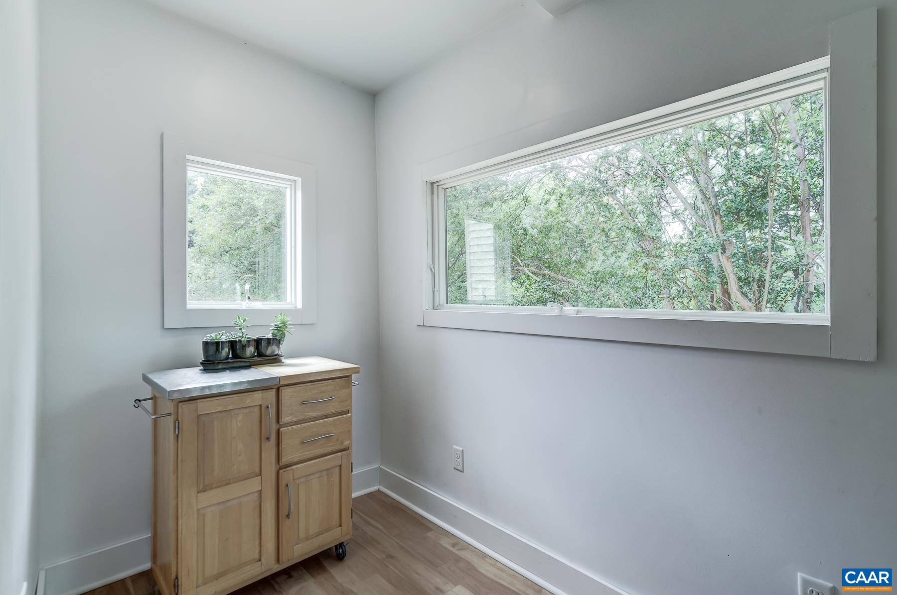 1411 BURGESS LN, CHARLOTTESVILLE, Virginia 22902, 2 Bedrooms Bedrooms, ,1 BathroomBathrooms,Residential,1411 BURGESS LN,681951 MLS # 681951