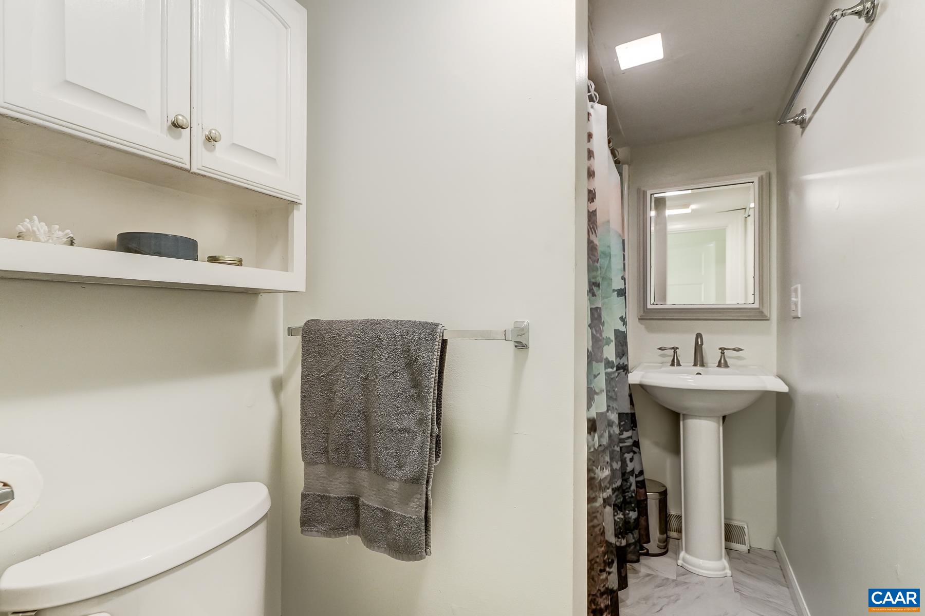 1411 BURGESS LN, CHARLOTTESVILLE, Virginia 22902, 2 Bedrooms Bedrooms, ,1 BathroomBathrooms,Residential,1411 BURGESS LN,681951 MLS # 681951