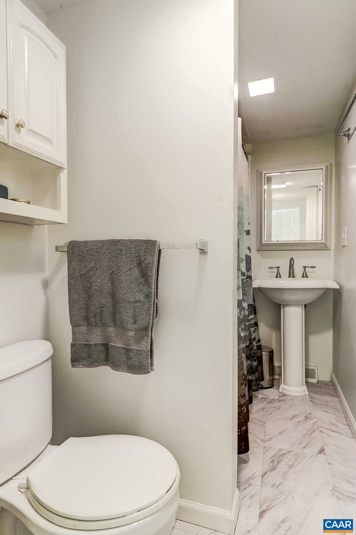 1411 BURGESS LN, CHARLOTTESVILLE, Virginia 22902, 2 Bedrooms Bedrooms, ,1 BathroomBathrooms,Residential,1411 BURGESS LN,681951 MLS # 681951