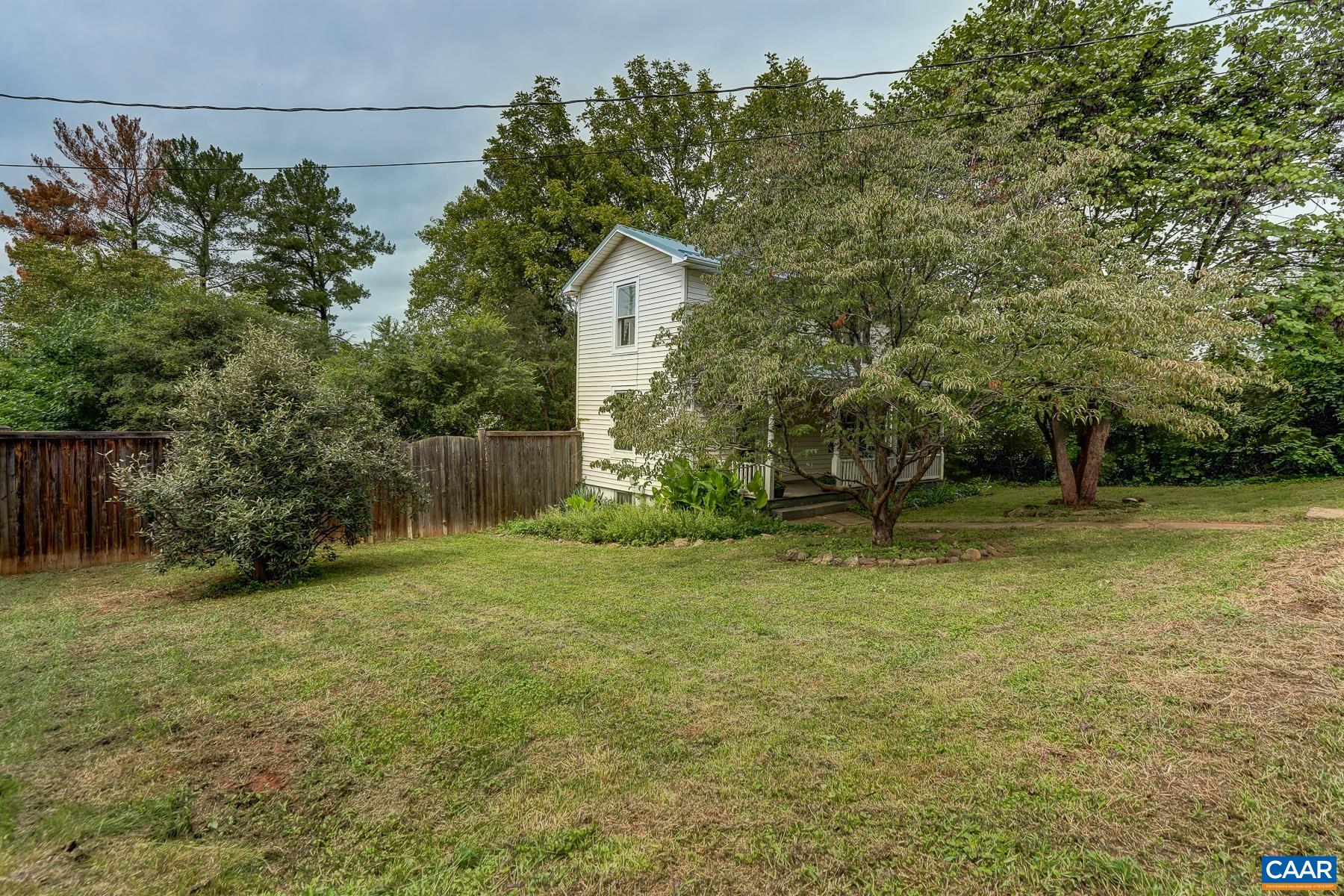 1411 BURGESS LN, CHARLOTTESVILLE, Virginia 22902, 2 Bedrooms Bedrooms, ,1 BathroomBathrooms,Residential,1411 BURGESS LN,681951 MLS # 681951