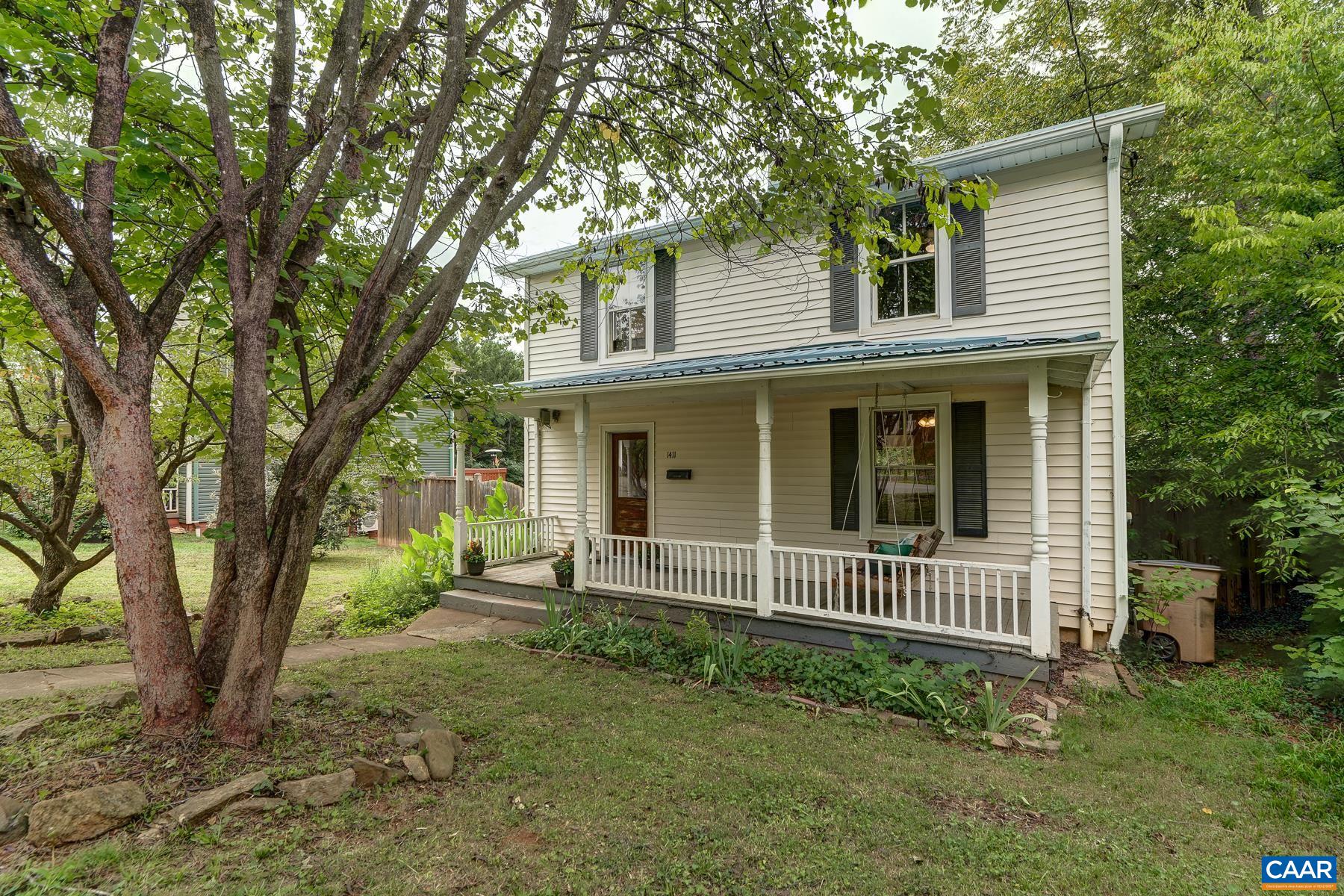1411 BURGESS LN, CHARLOTTESVILLE, Virginia 22902, 2 Bedrooms Bedrooms, ,1 BathroomBathrooms,Residential,1411 BURGESS LN,681951 MLS # 681951