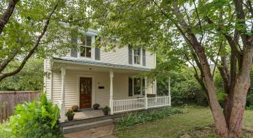 1411 BURGESS LN, CHARLOTTESVILLE, Virginia 22902, 2 Bedrooms Bedrooms, ,1 BathroomBathrooms,Residential,1411 BURGESS LN,681951 MLS # 681951