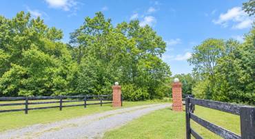 6517 BLENHEIM RD, SCOTTSVILLE, Virginia 24590, ,Farm,Lone Jack Offering,6517 BLENHEIM RD,681946 MLS # 681946