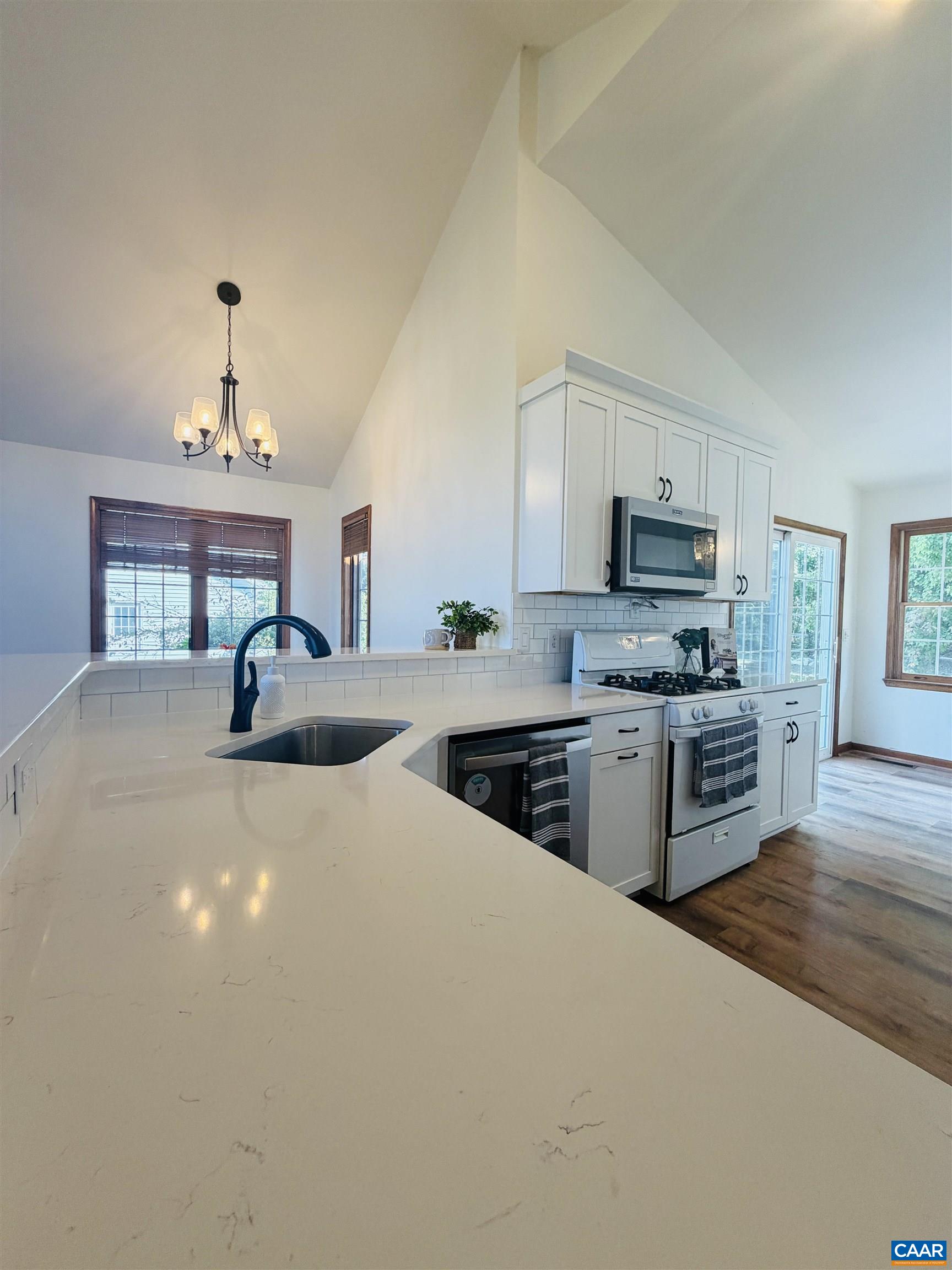 95 SUGARCAMP LN, STUARTS DRAFT, Virginia 24477, 3 Bedrooms Bedrooms, ,2 BathroomsBathrooms,Residential,95 SUGARCAMP LN,681347 MLS # 681347
