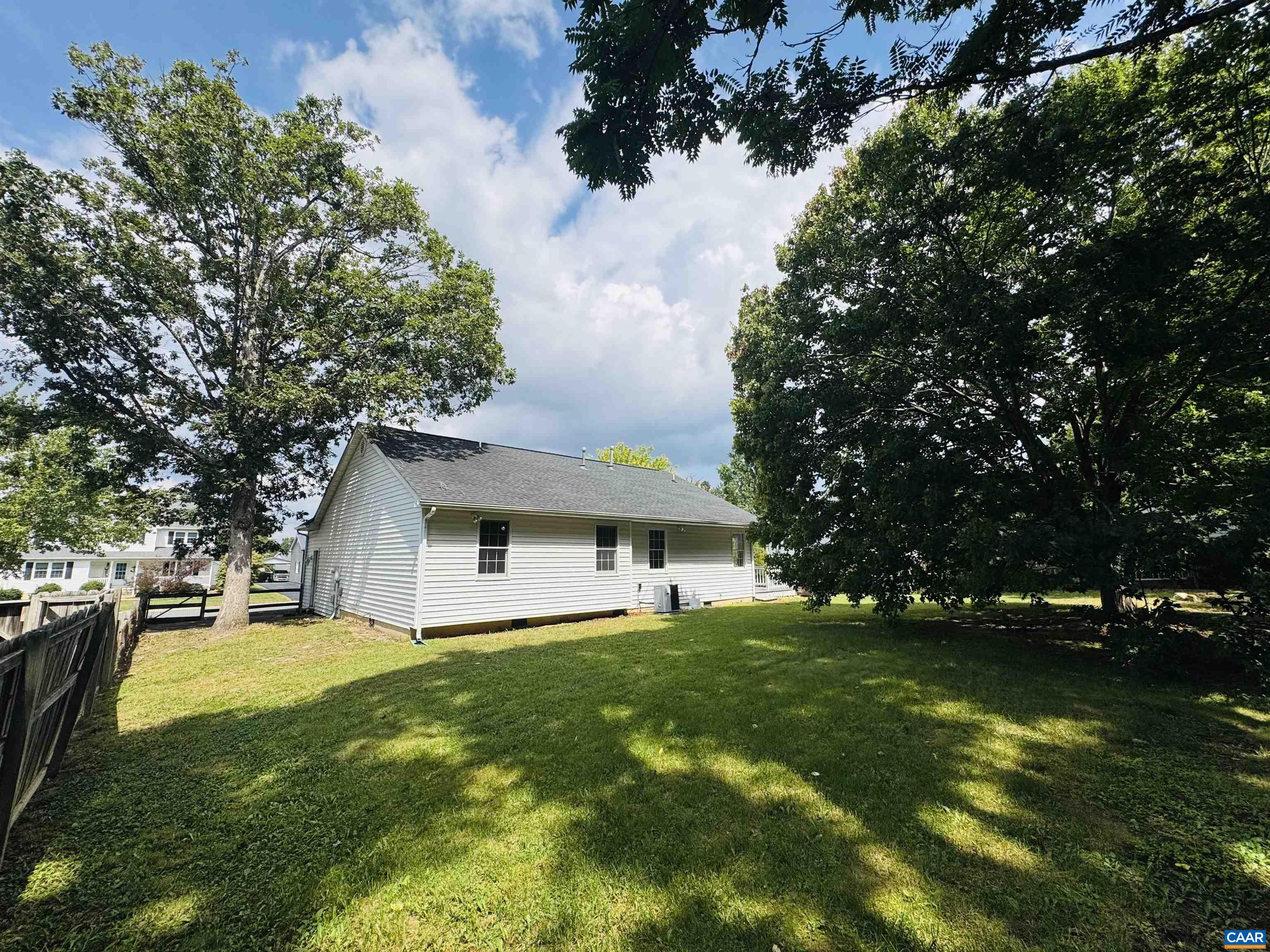 95 SUGARCAMP LN, STUARTS DRAFT, Virginia 24477, 3 Bedrooms Bedrooms, ,2 BathroomsBathrooms,Residential,95 SUGARCAMP LN,681347 MLS # 681347