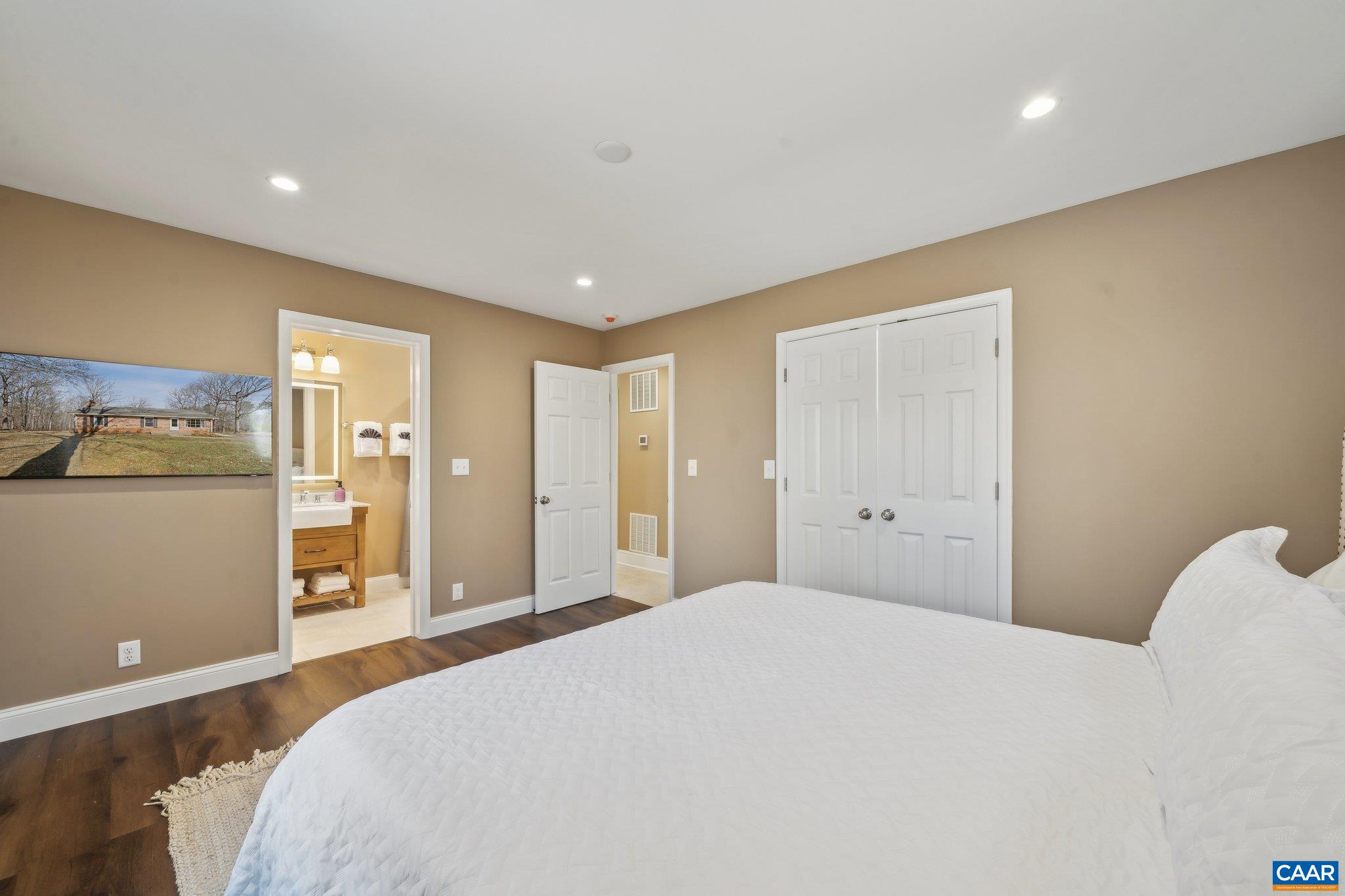 6639 BLENHEIM RD, SCOTTSVILLE, Virginia 24590, 4 Bedrooms Bedrooms, ,2 BathroomsBathrooms,Residential,Lone Jack Offering,6639 BLENHEIM RD,681945 MLS # 681945