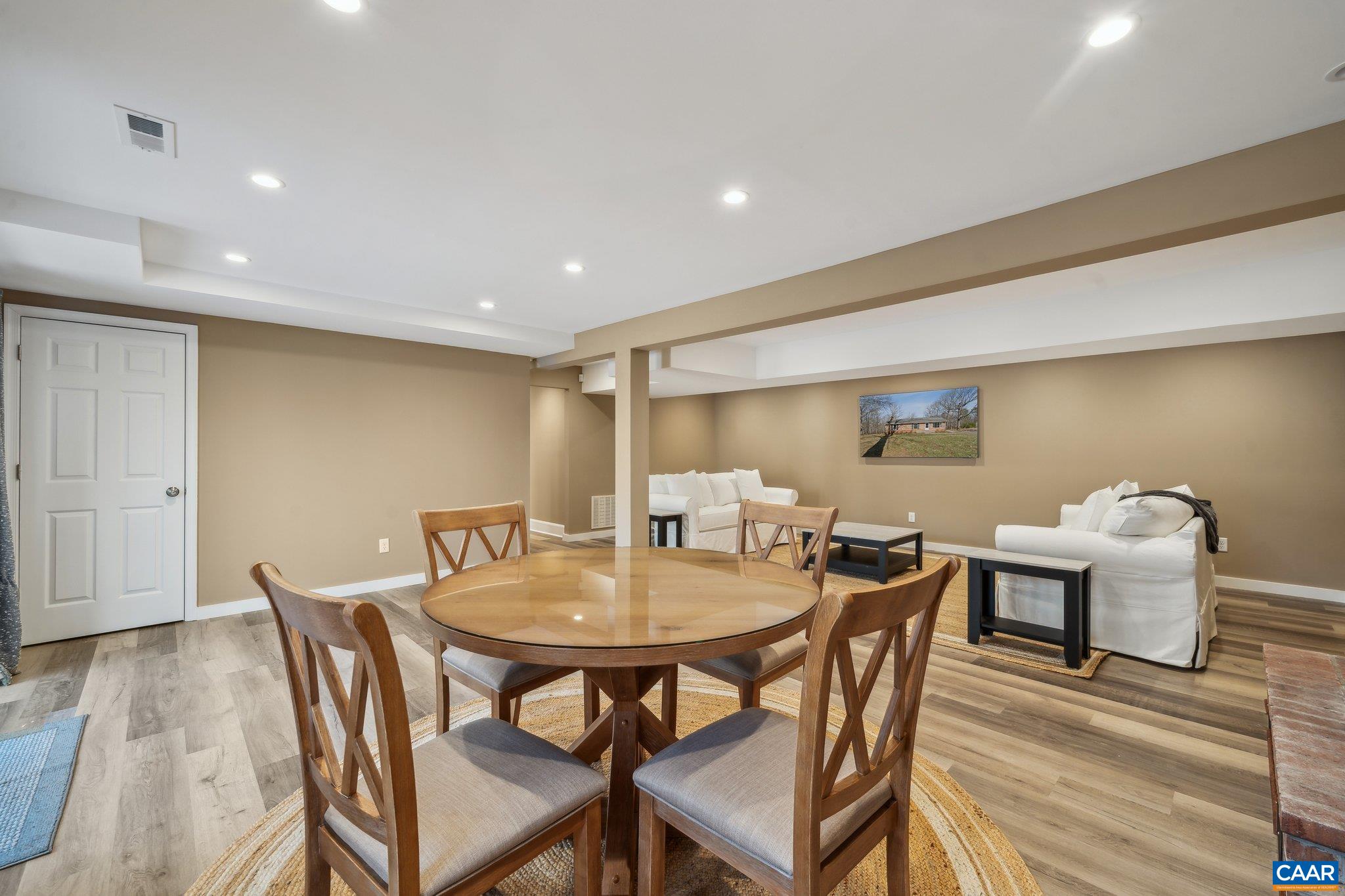 6639 BLENHEIM RD, SCOTTSVILLE, Virginia 24590, 4 Bedrooms Bedrooms, ,2 BathroomsBathrooms,Residential,Lone Jack Offering,6639 BLENHEIM RD,681945 MLS # 681945