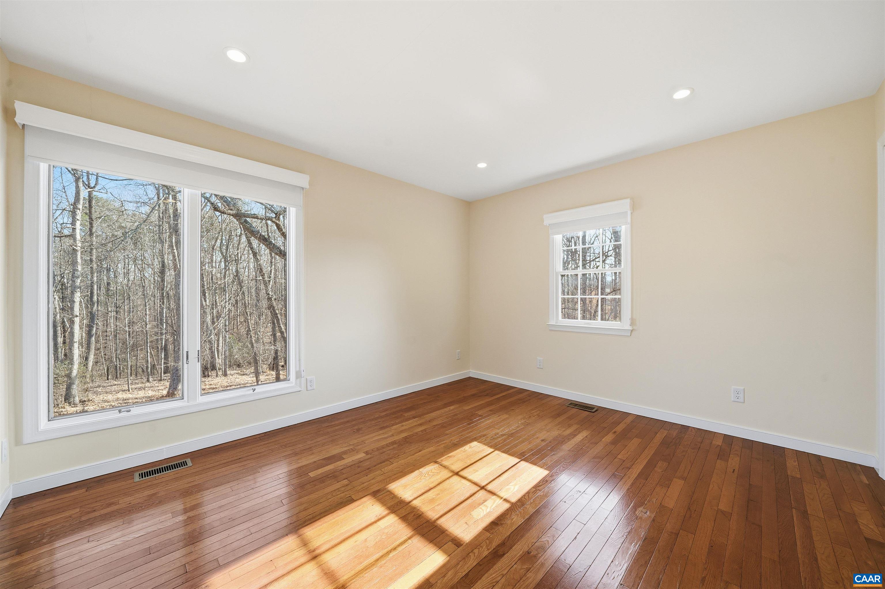 6639 BLENHEIM RD, SCOTTSVILLE, Virginia 24590, 4 Bedrooms Bedrooms, ,2 BathroomsBathrooms,Residential,Lone Jack Offering,6639 BLENHEIM RD,681945 MLS # 681945